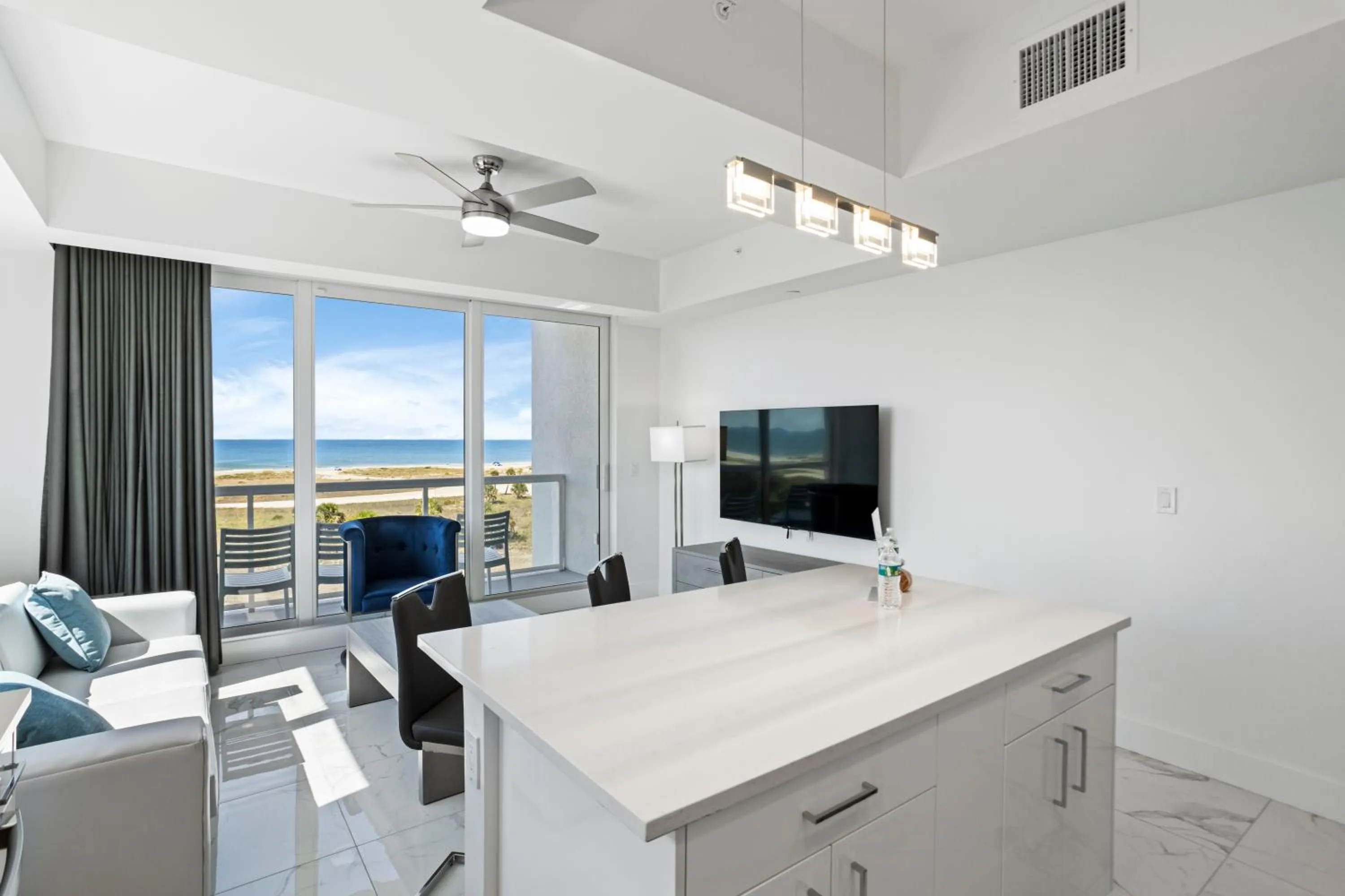 Living room in Ocean Club Treasure Island Hotel