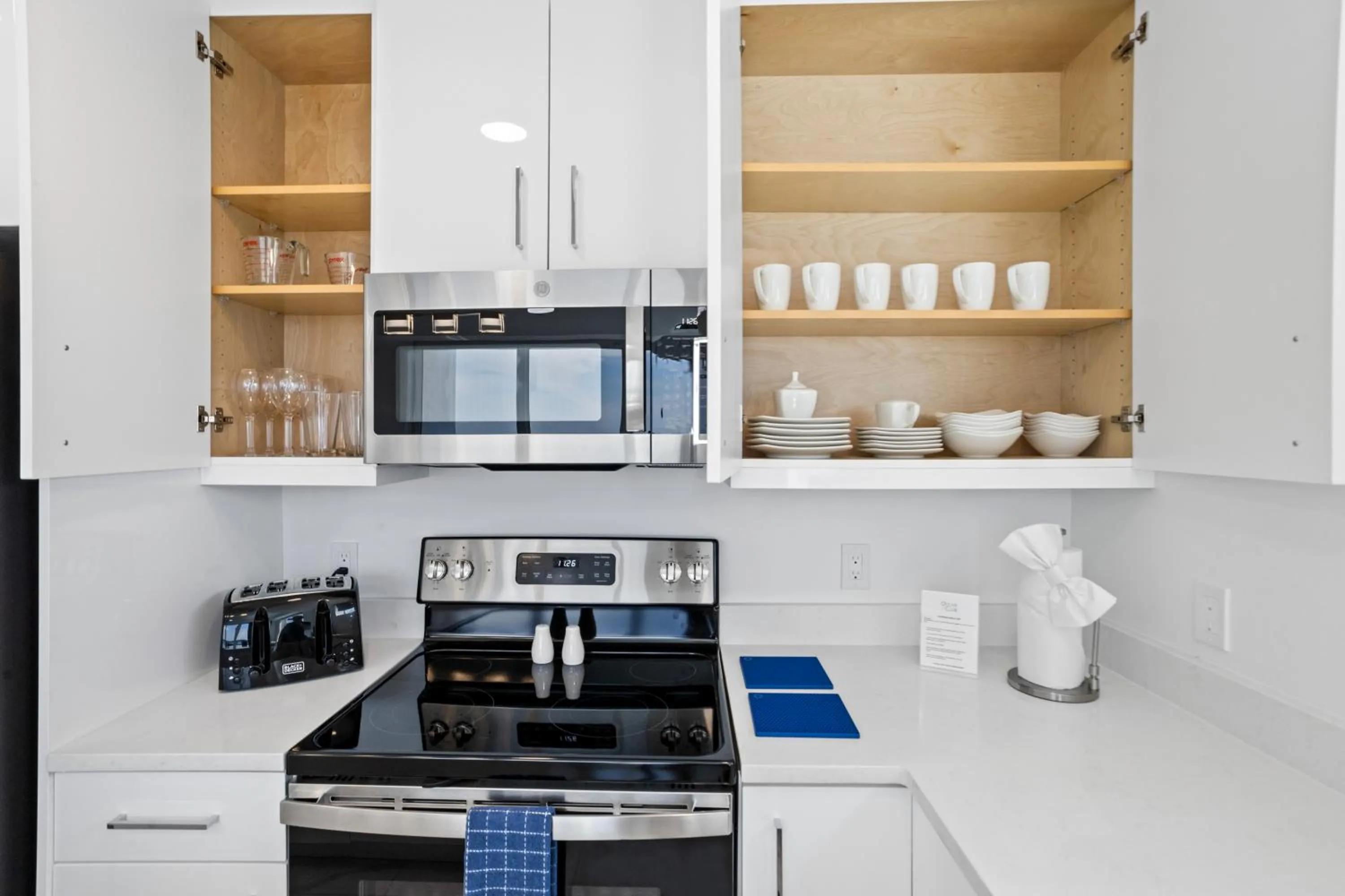 Kitchen or kitchenette in Ocean Club Treasure Island Hotel