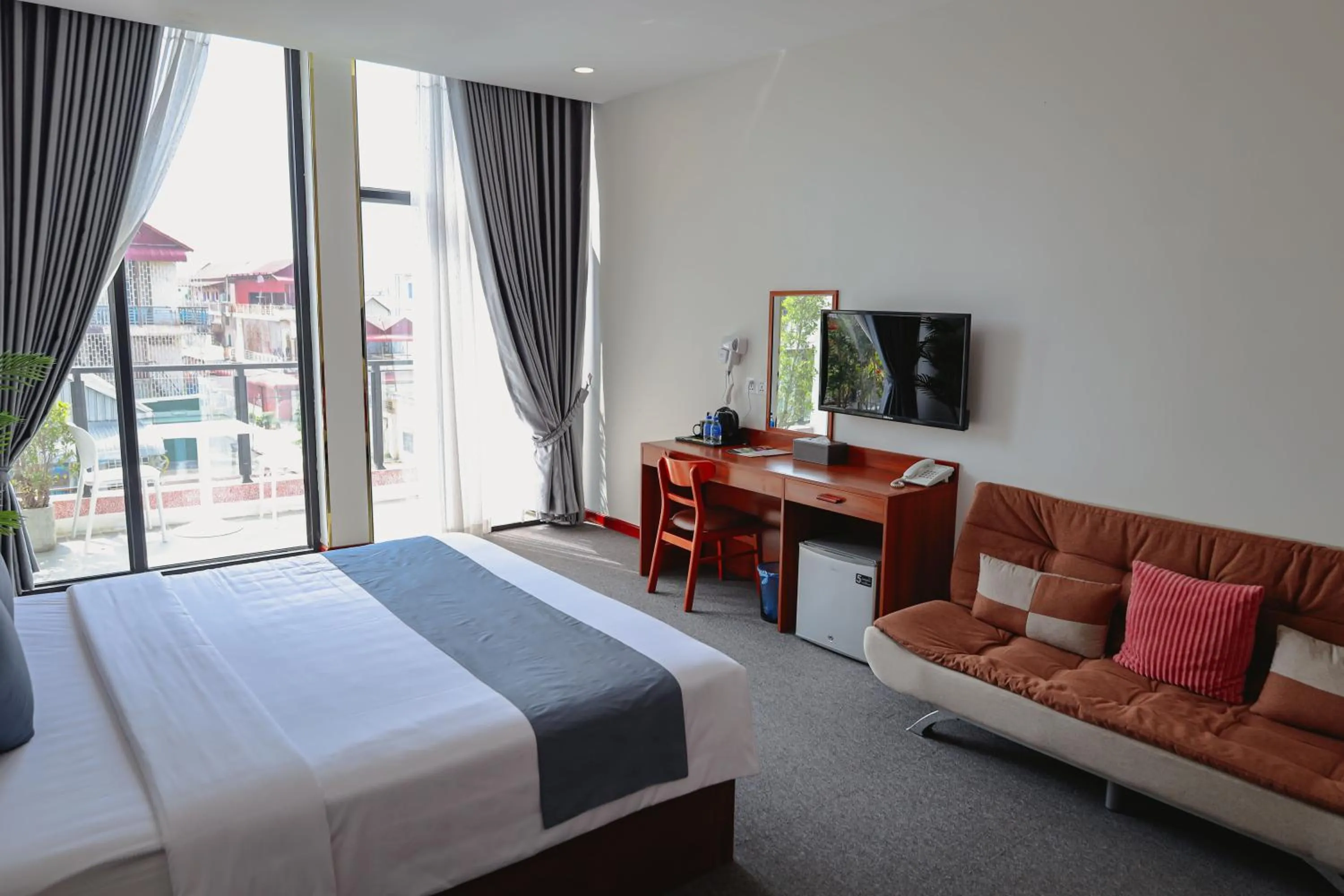 Bedroom, Bed in Nimith Hotel & Restaurant