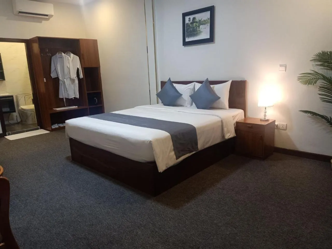 Bedroom, Bed in Nimith Hotel & Restaurant