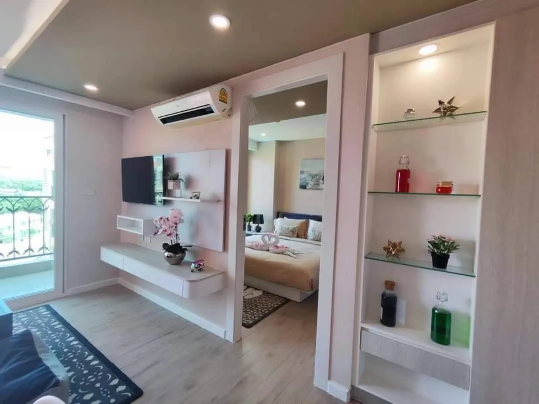 Seven seas resort Pool Access by Saifon