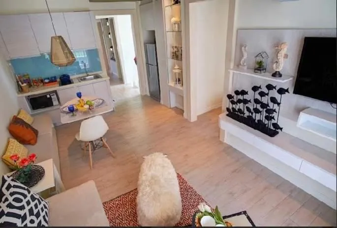 Seven seas resort Pool Access by Saifon