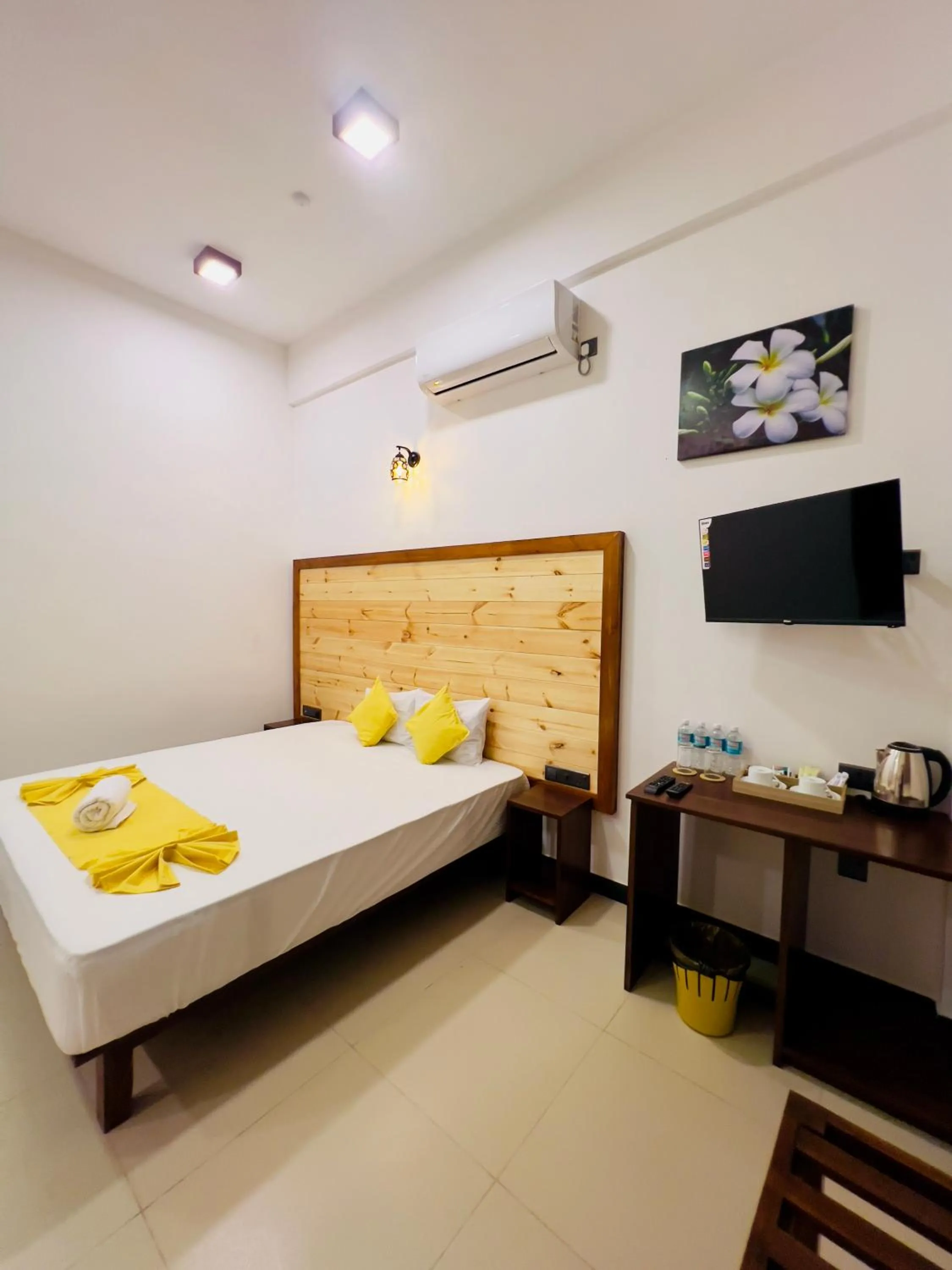 Bed in Ranketha Resort & Restaurant