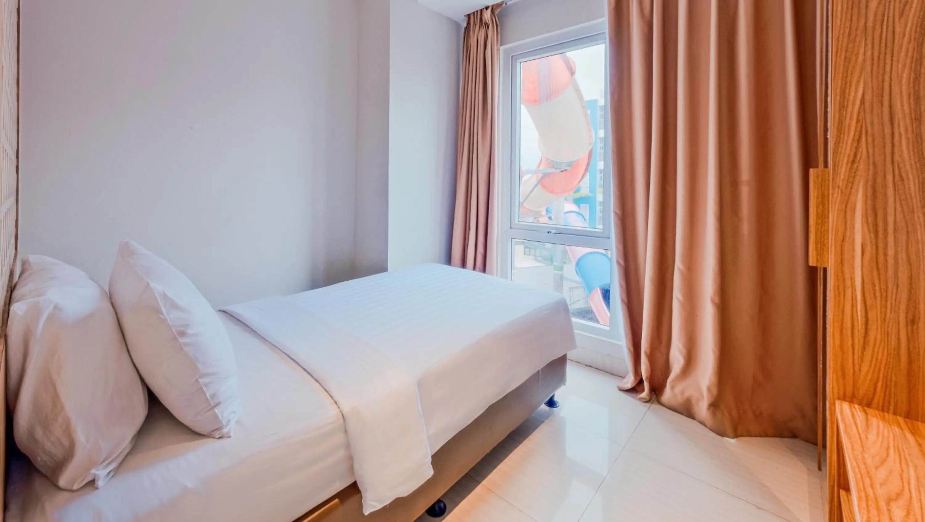 Bed in Astara Hotel Balikpapan