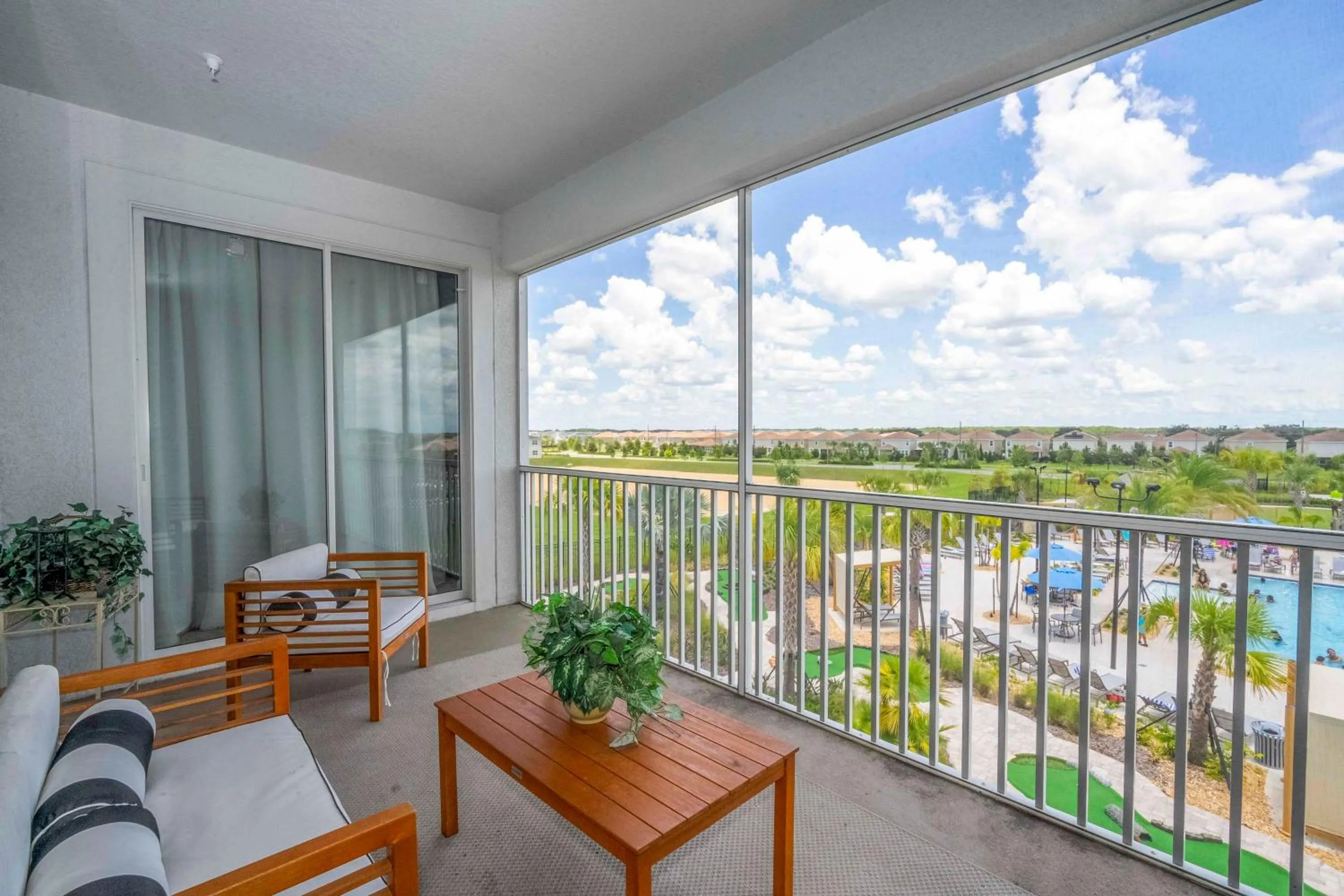 Magical Getaway - Super Cute 3BR Apartment