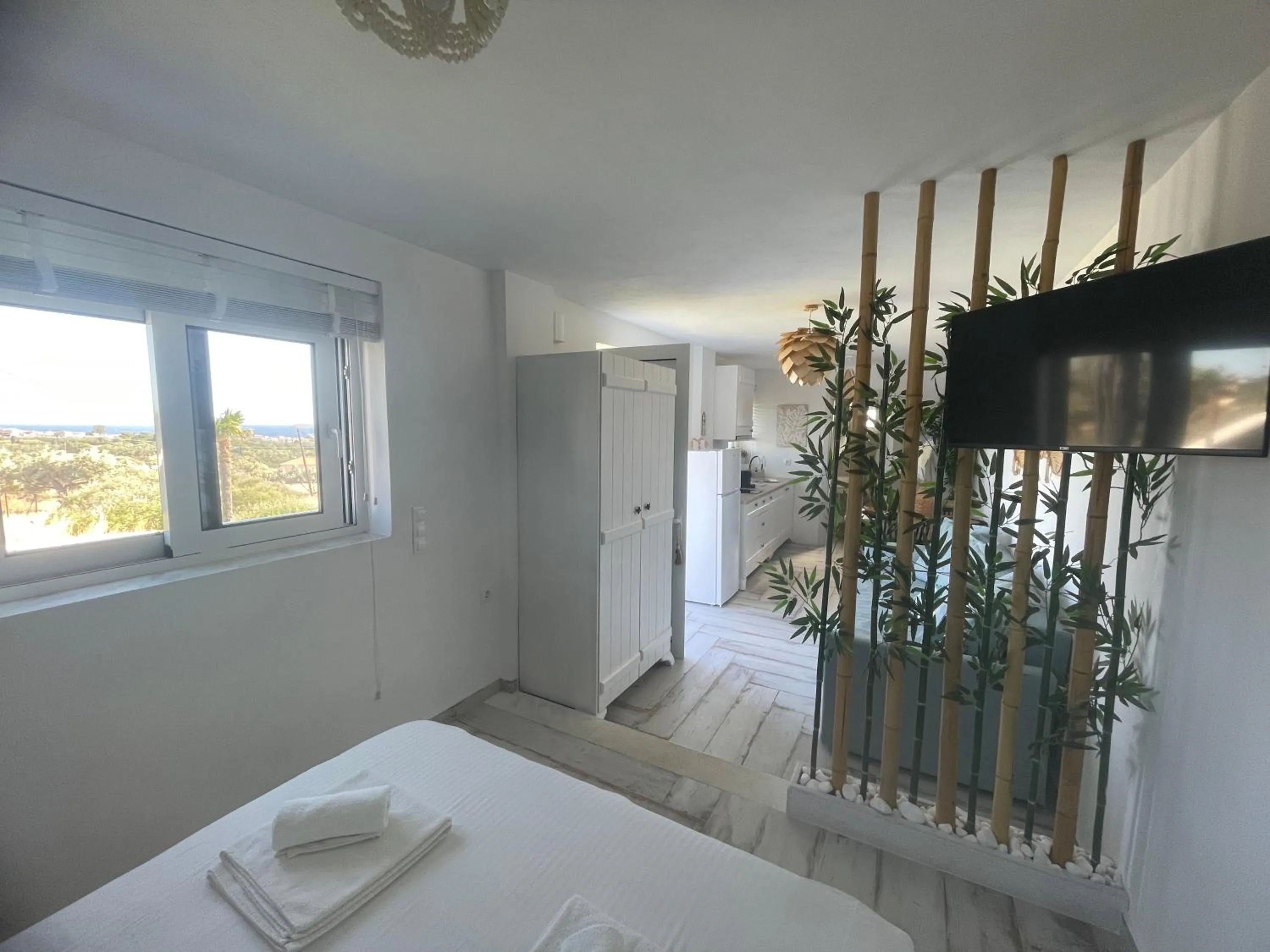 Bed in MIRAMAR KARYSTOS