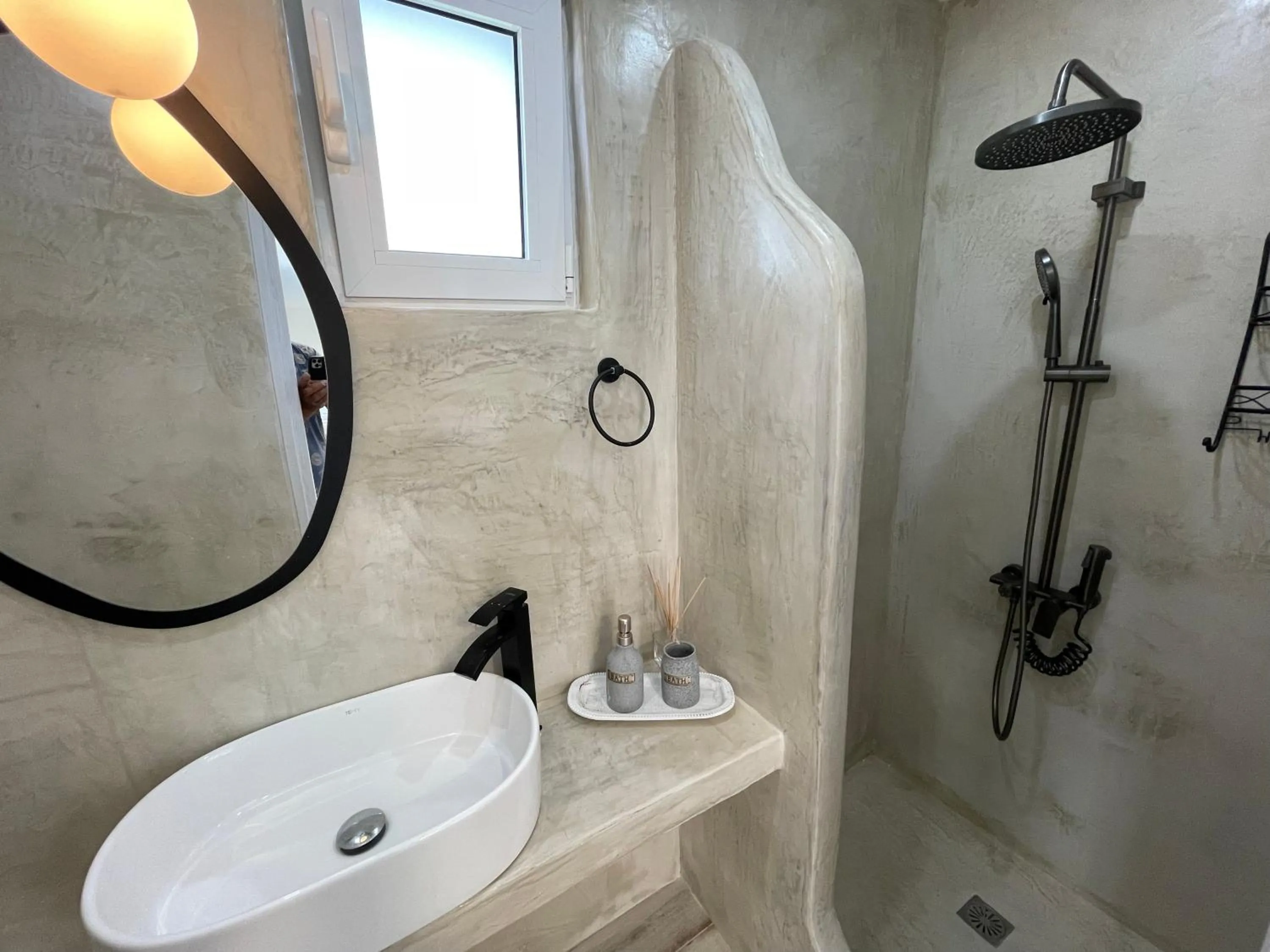 Bathroom in MIRAMAR KARYSTOS