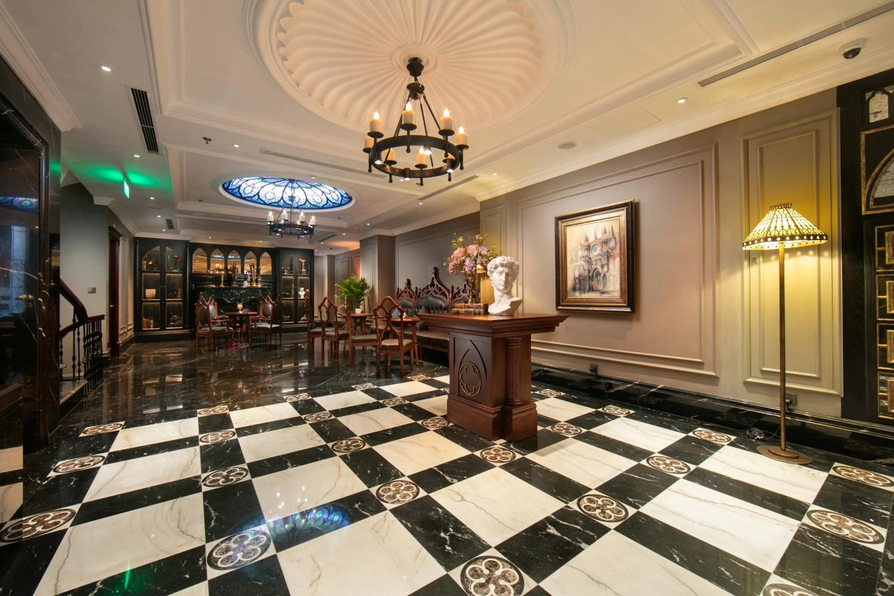 Lobby or reception in Le Chanvre Hanoi Hotel & Spa