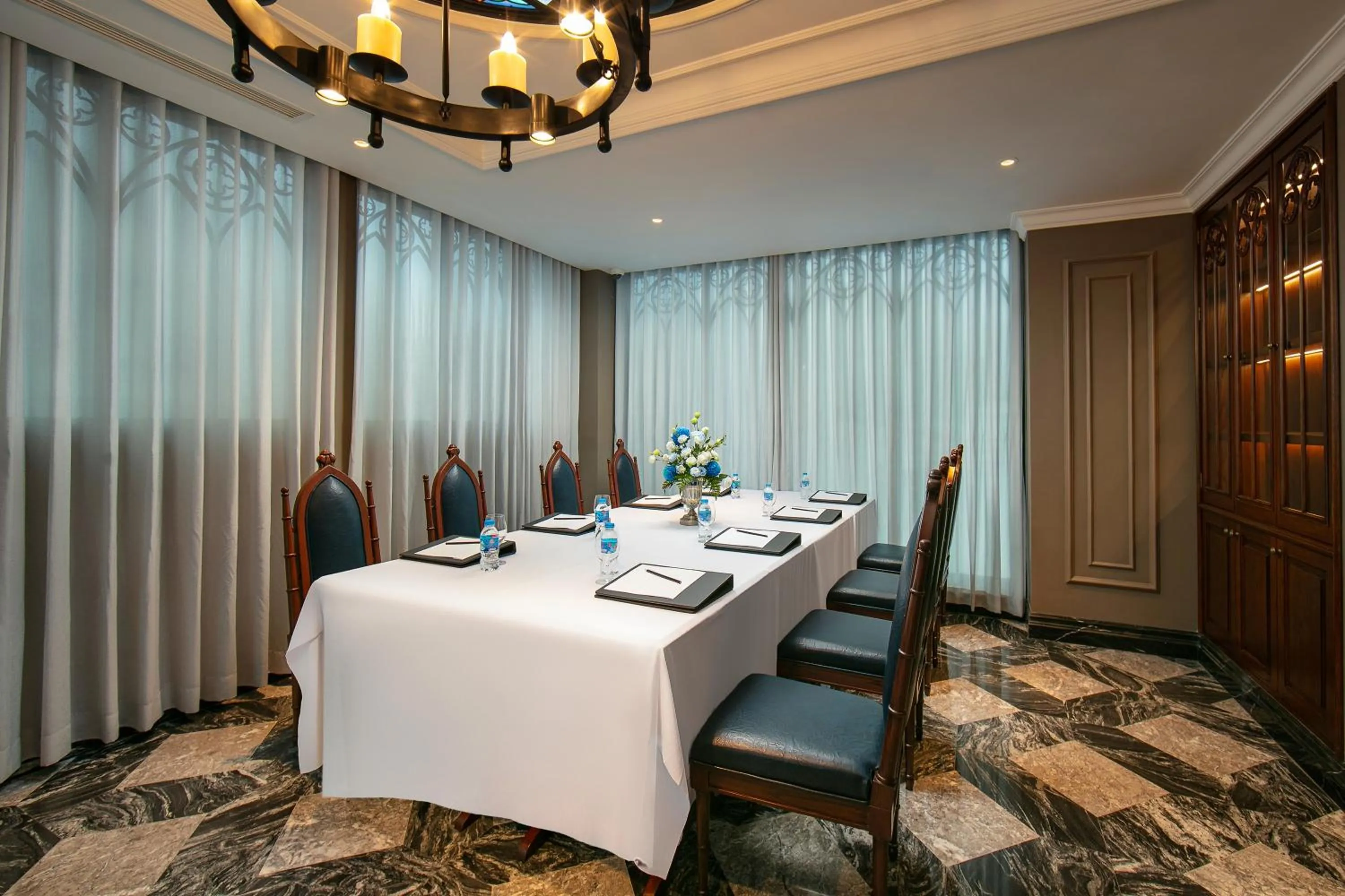 Business facilities in Le Chanvre Hanoi Hotel & Spa