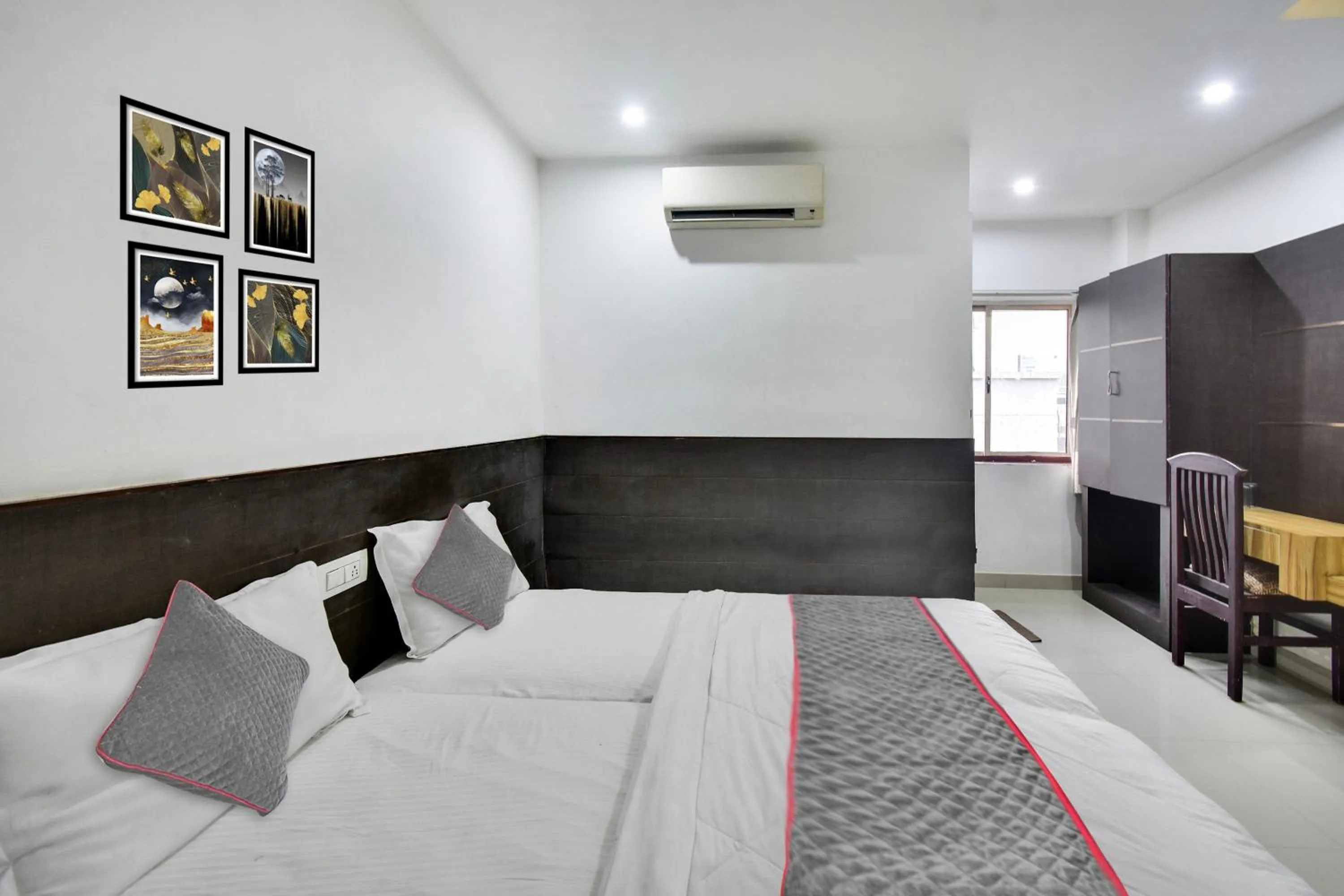 Bedroom, Bed in Collection O Elite Residency