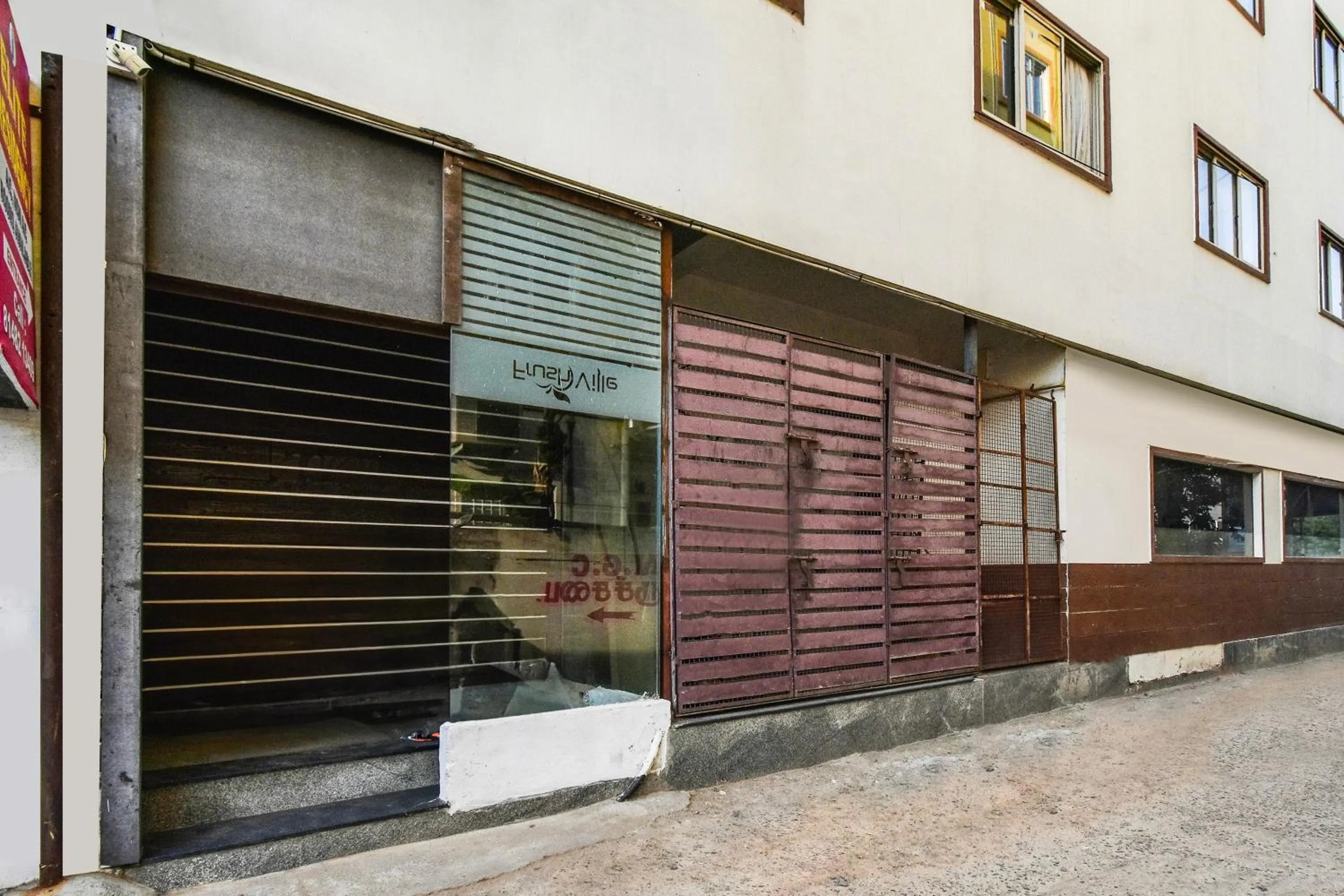 Facade/entrance in Collection O Elite Residency