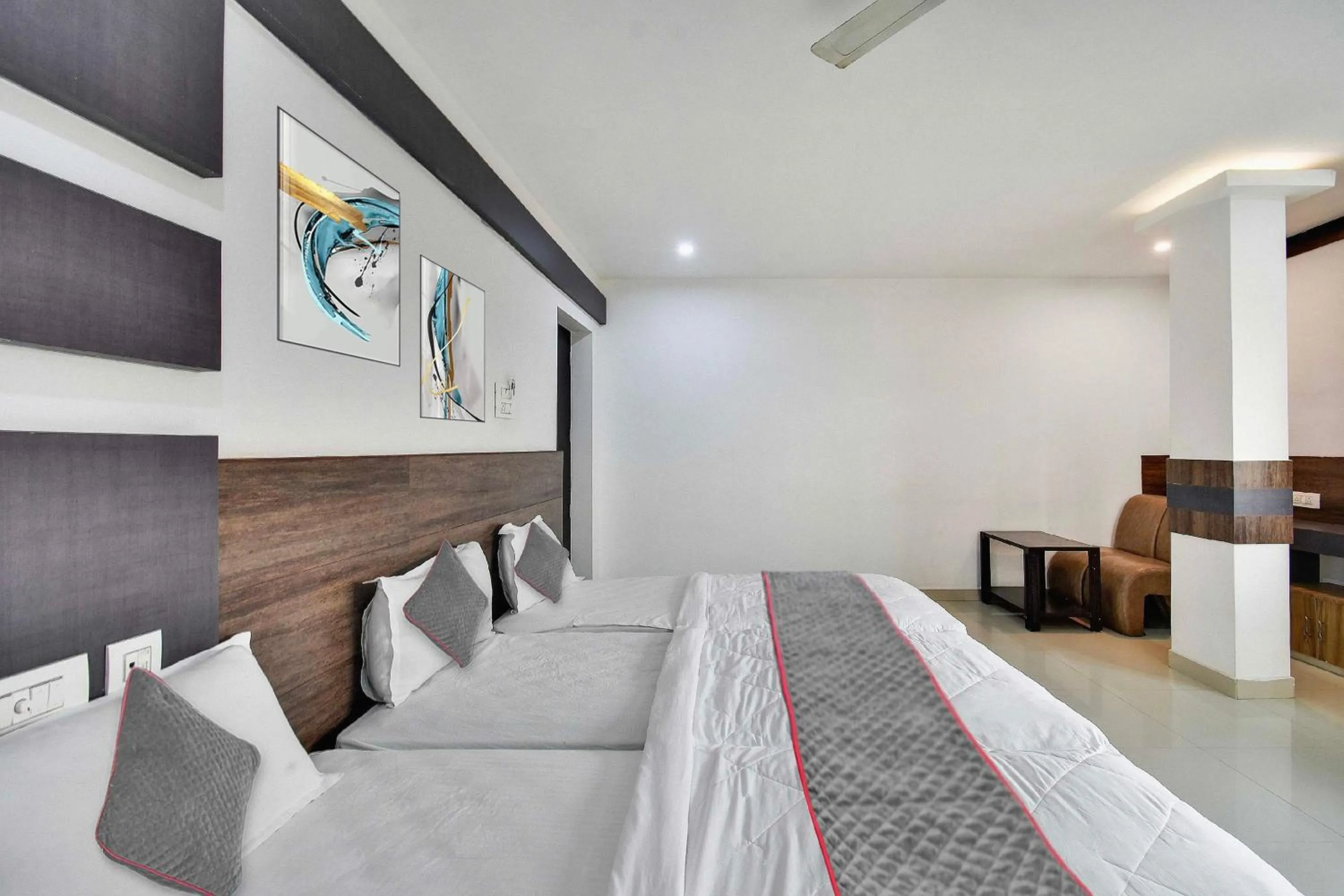 Bedroom, Bed in Collection O Elite Residency