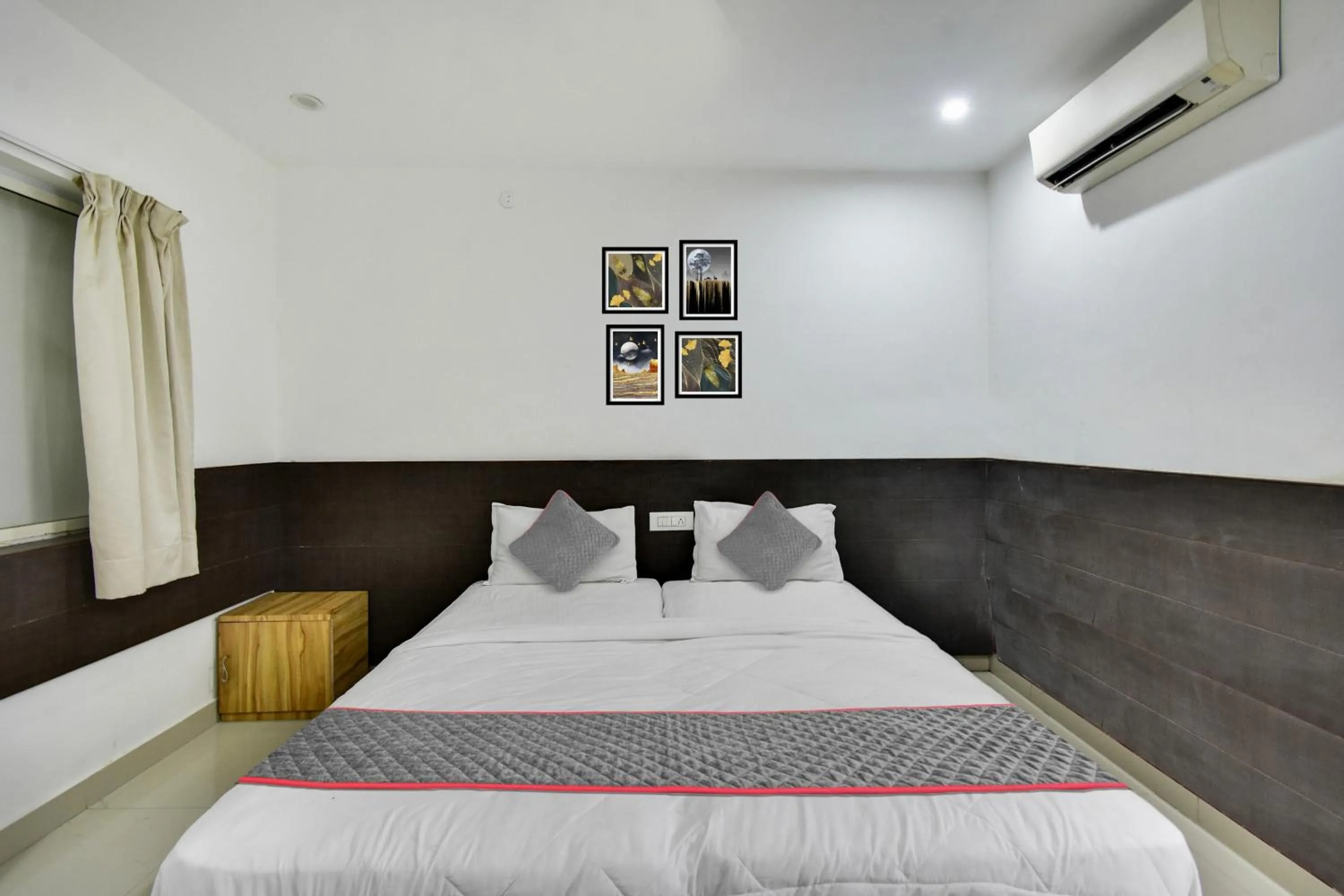 Bedroom, Bed in Collection O Elite Residency