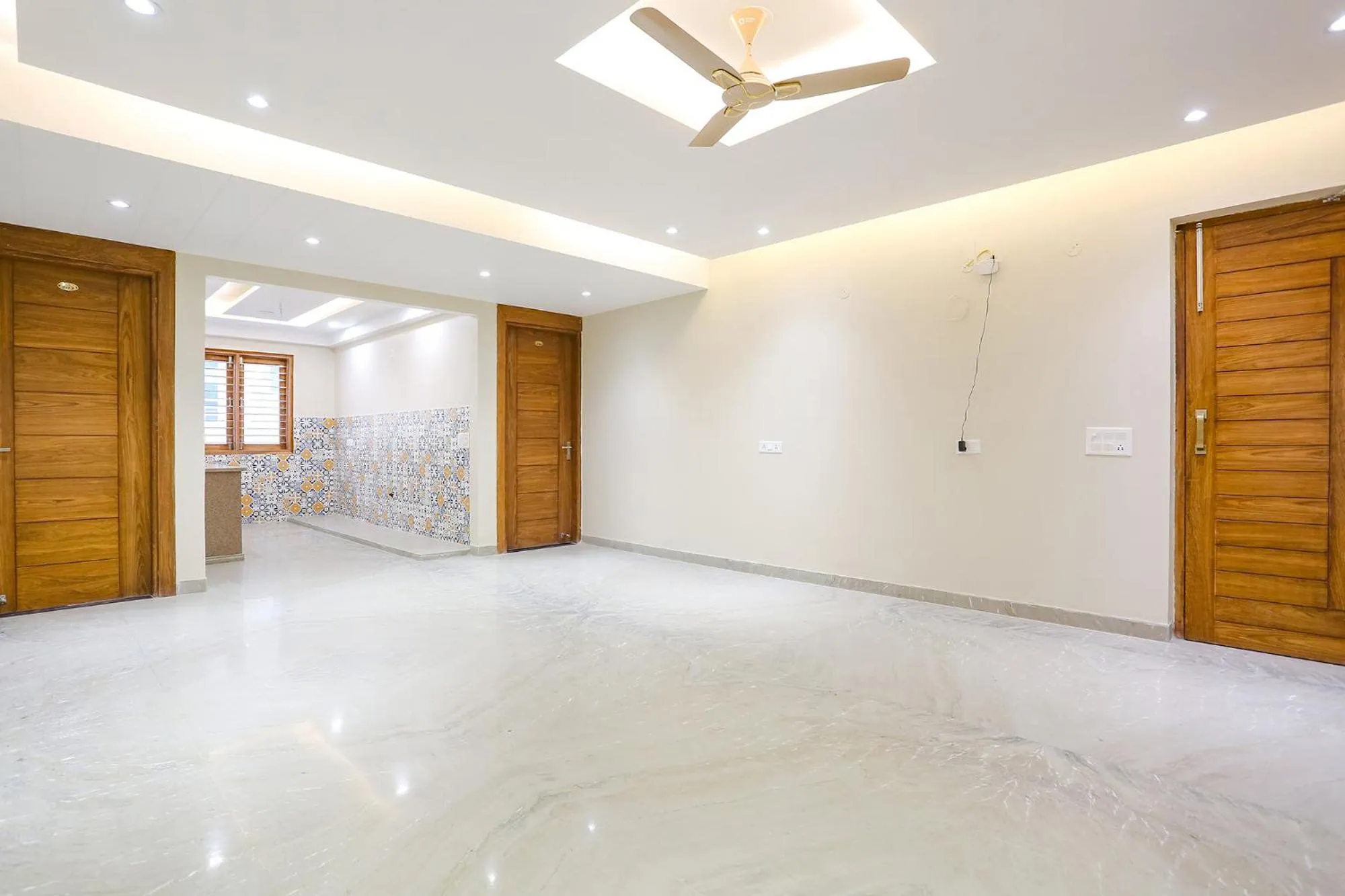 Lobby or reception in FabHotel Raahi Retreat Near Star Mall & 32nd Avenue, Gurugram
