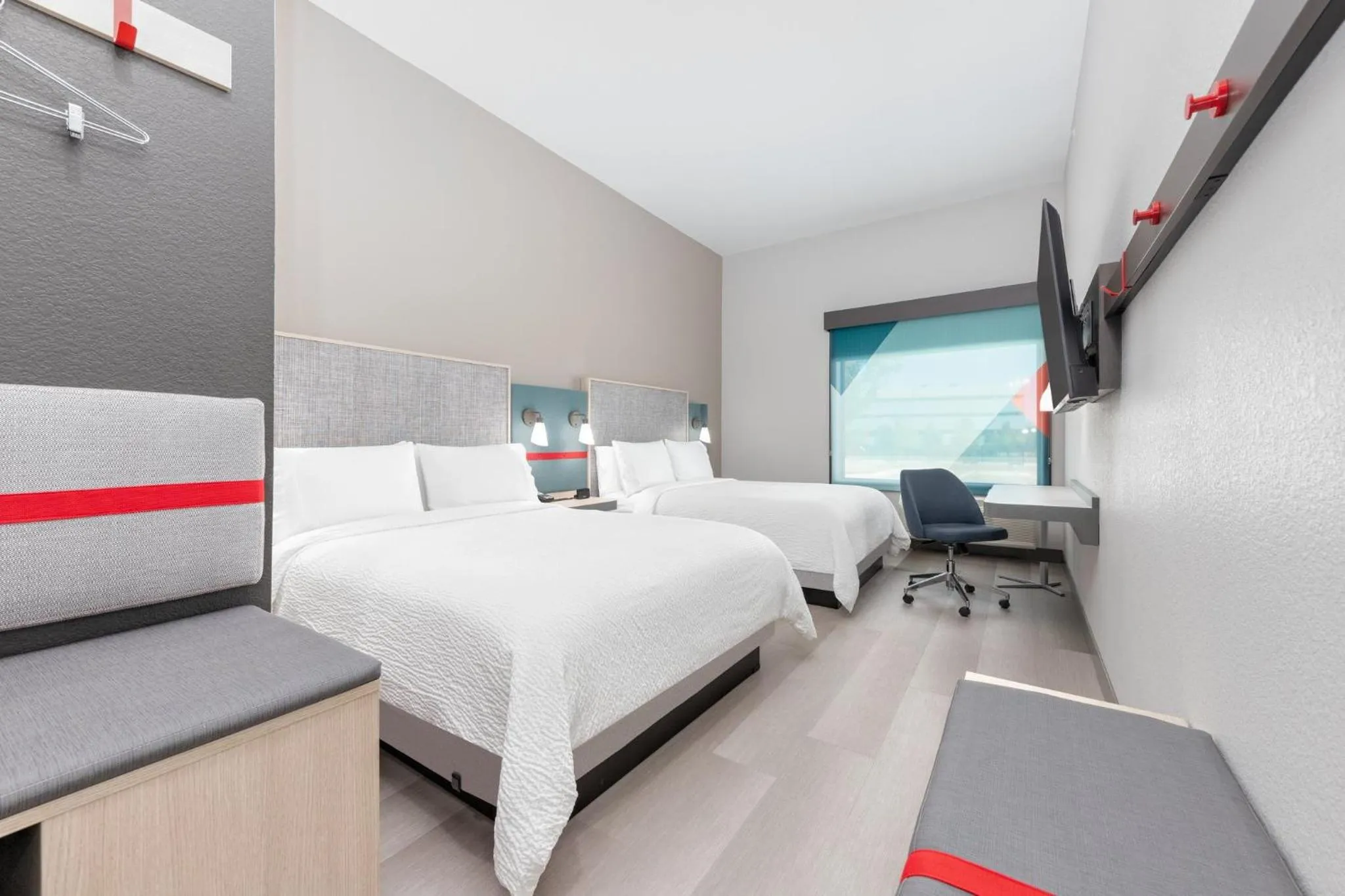 Photo of the whole room, Bed in avid hotel Austin NW - Lakeline by IHG