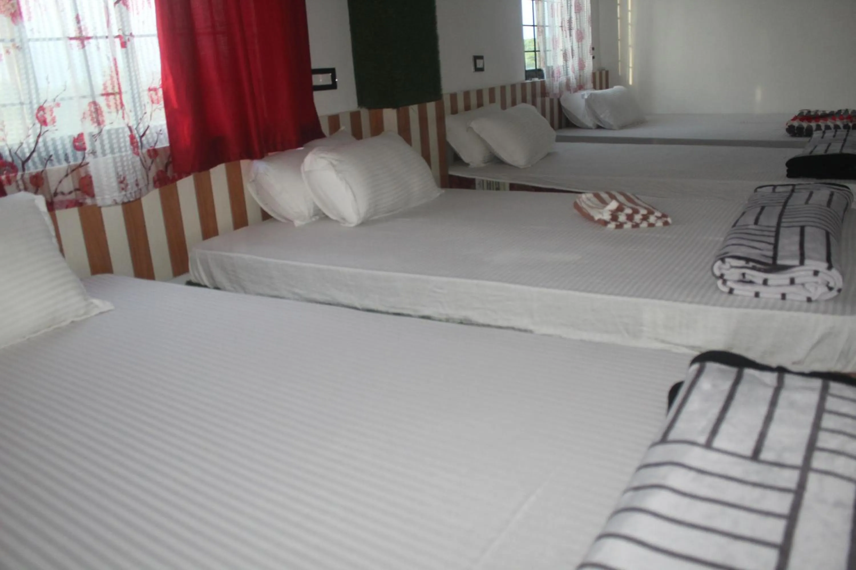 Bedroom, Bed in Hotel Giggle Coast Restro and Lodge