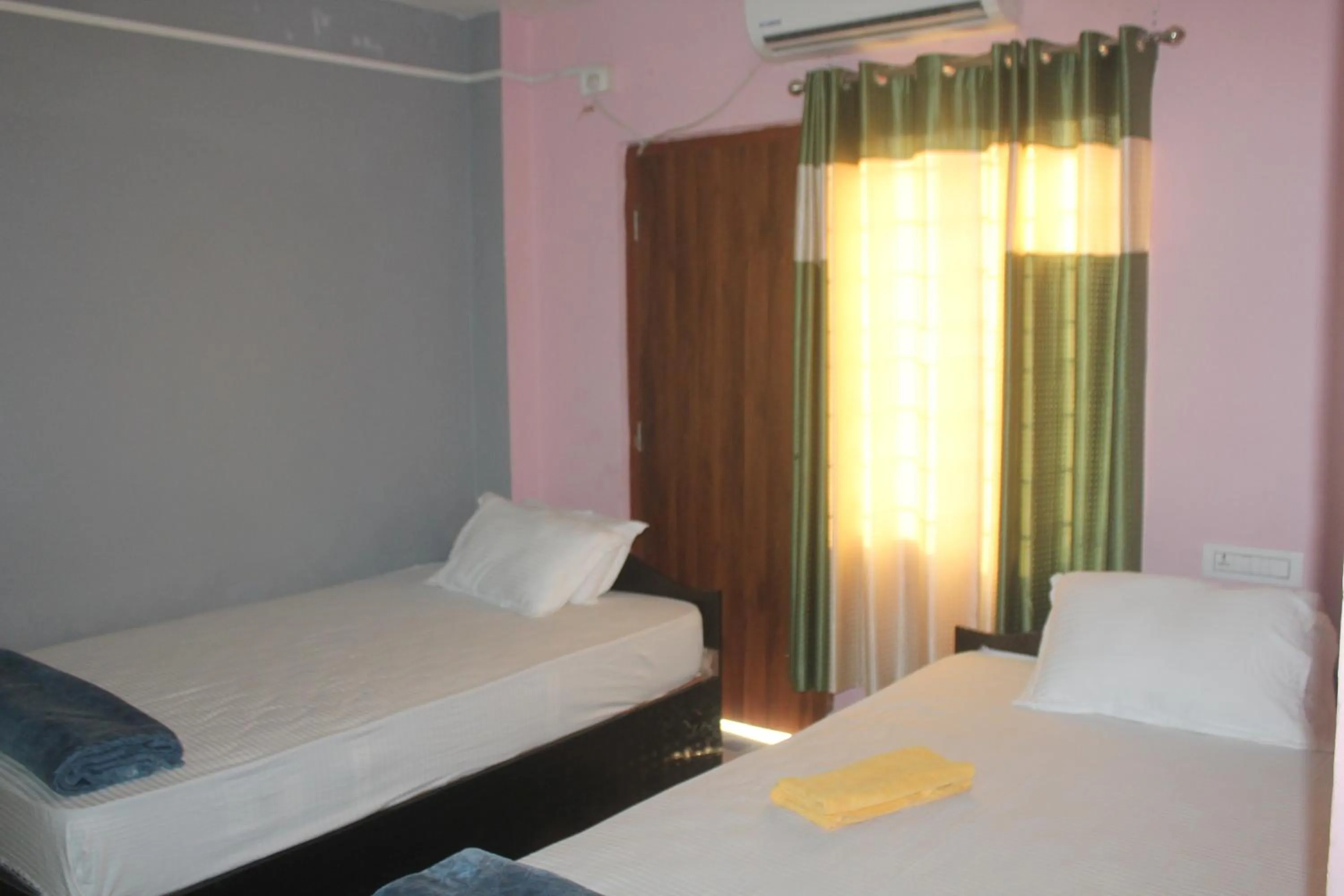 Bedroom, Bed in Hotel Giggle Coast Restro and Lodge