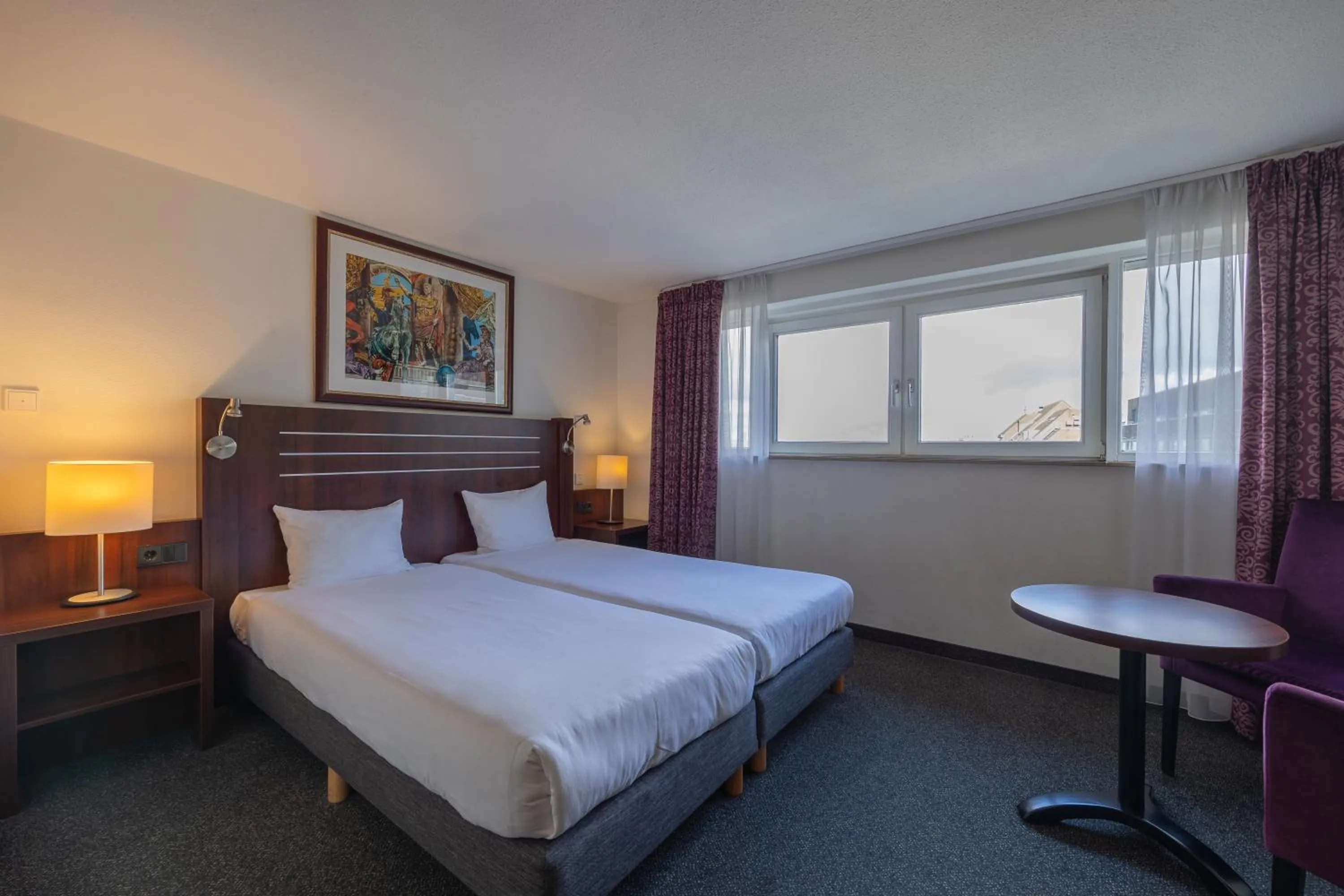 Bedroom, Bed in Amrâth Grand Hotel de l’Empereur