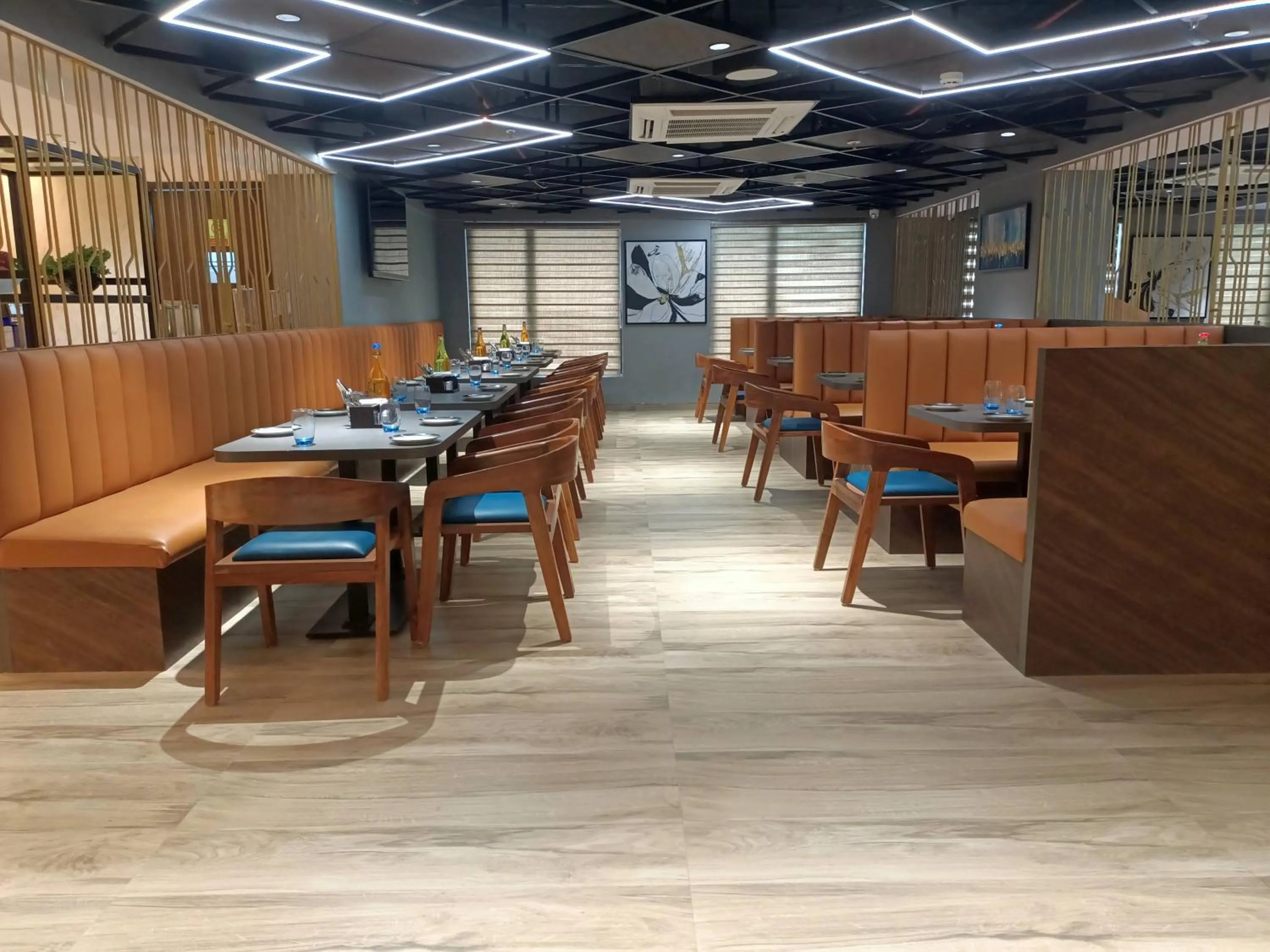 Restaurant/places to eat in Aralia International Airport, Mumbai