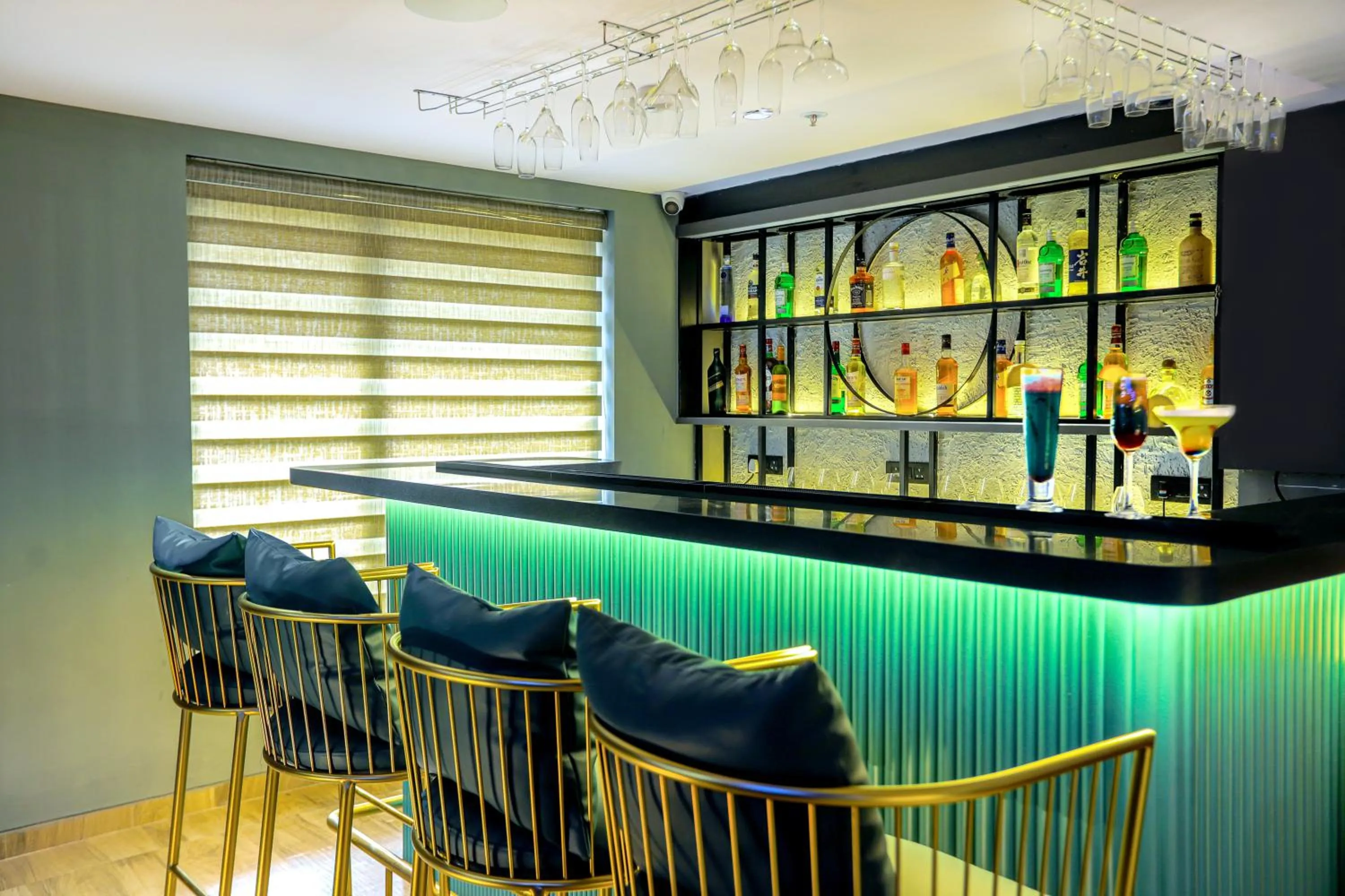 Lounge or bar in Aralia International Airport, Mumbai