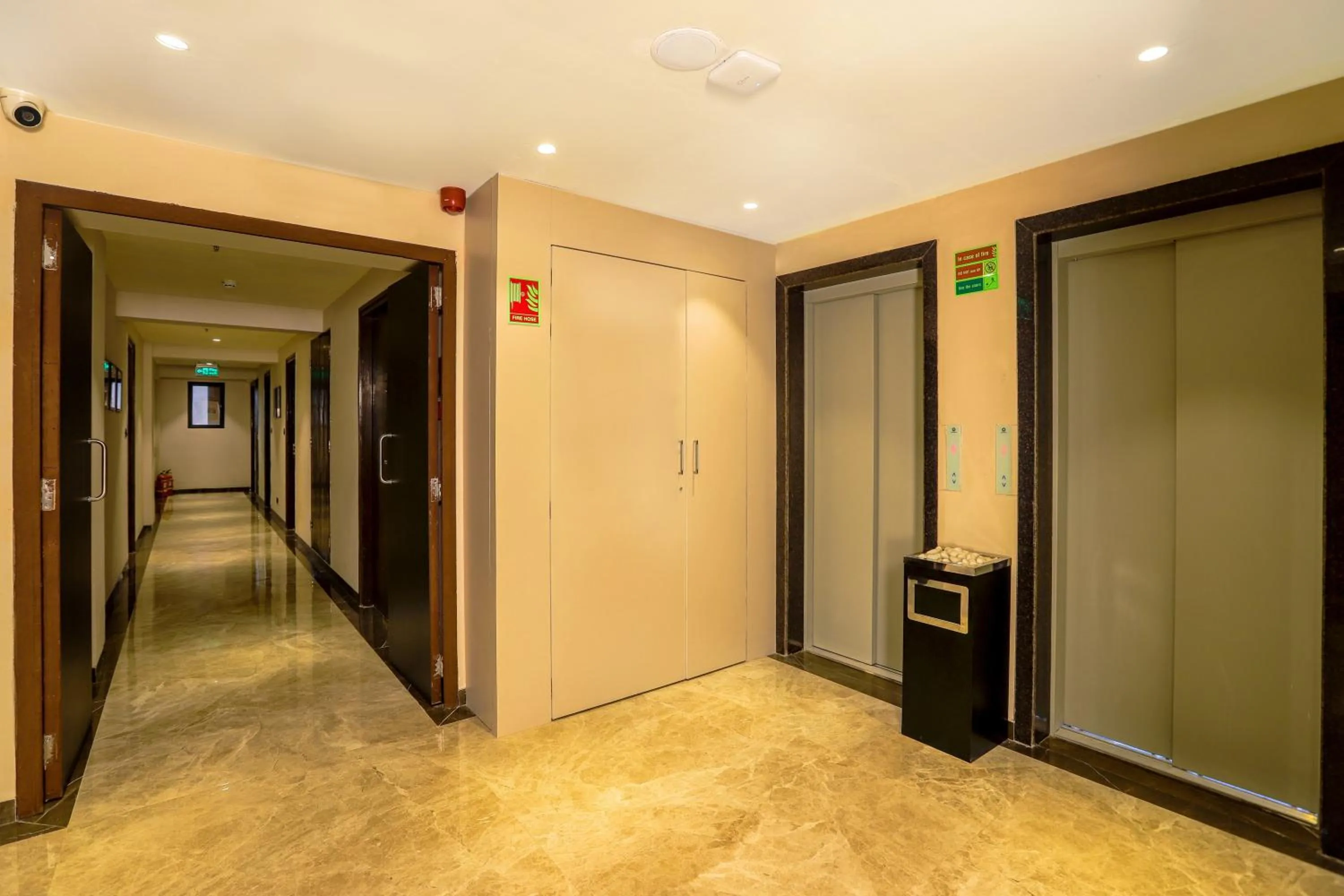 elevator in Aralia International Airport, Mumbai