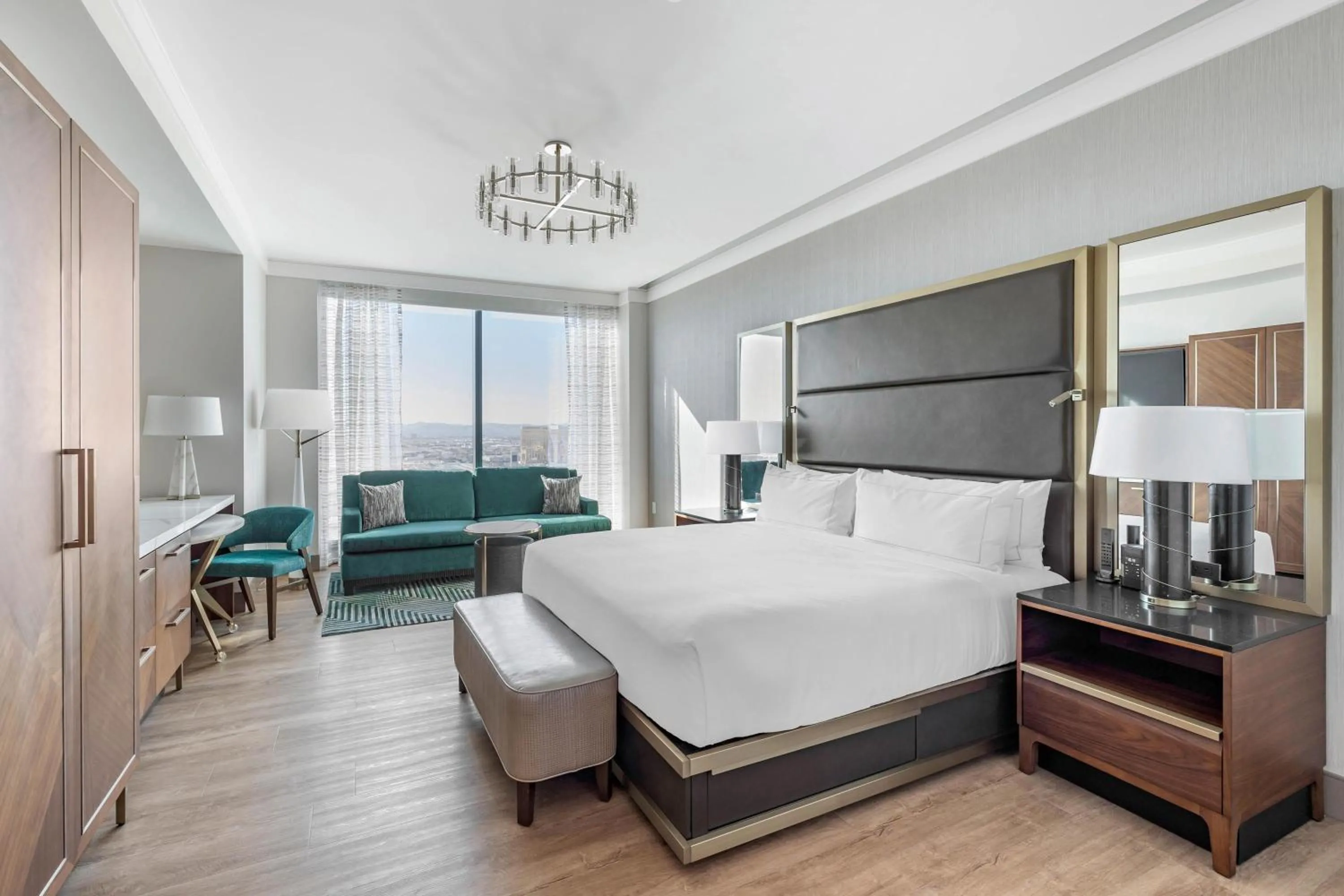Living room, Bed in Hilton Club Elara Las Vegas