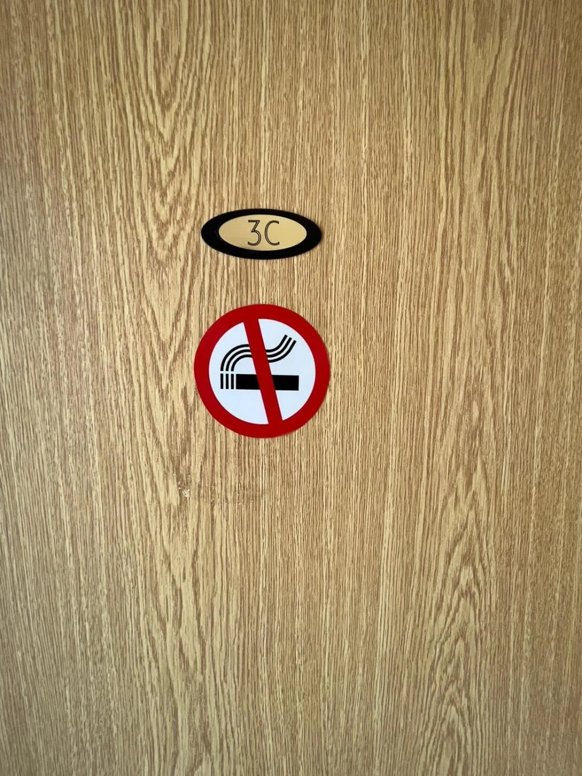 Logo/Certificate/Sign in HOTEL KREDO