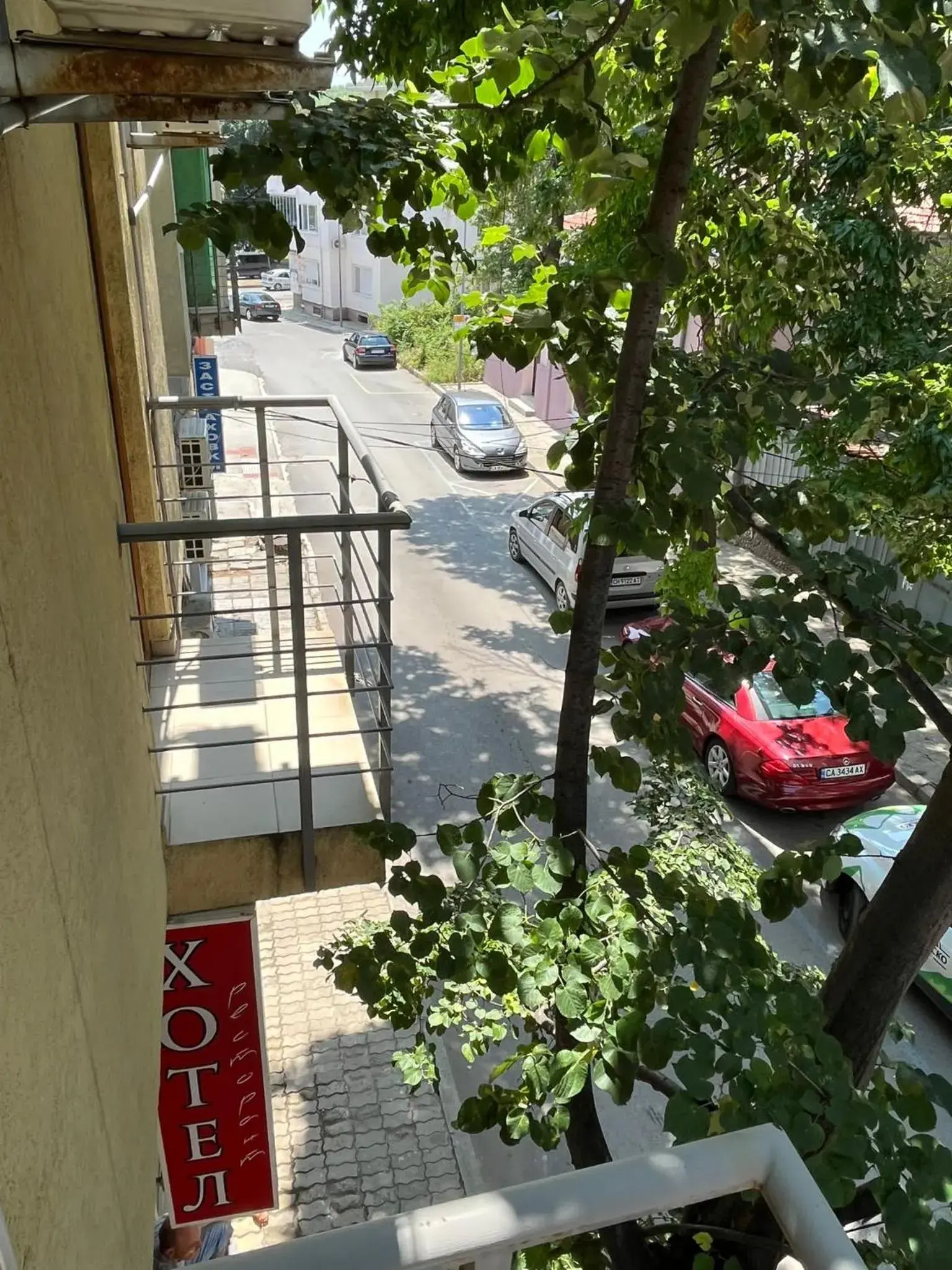 Budget Double or Twin Room in HOTEL KREDO Budget Double or Twin Room in HOTEL KREDO