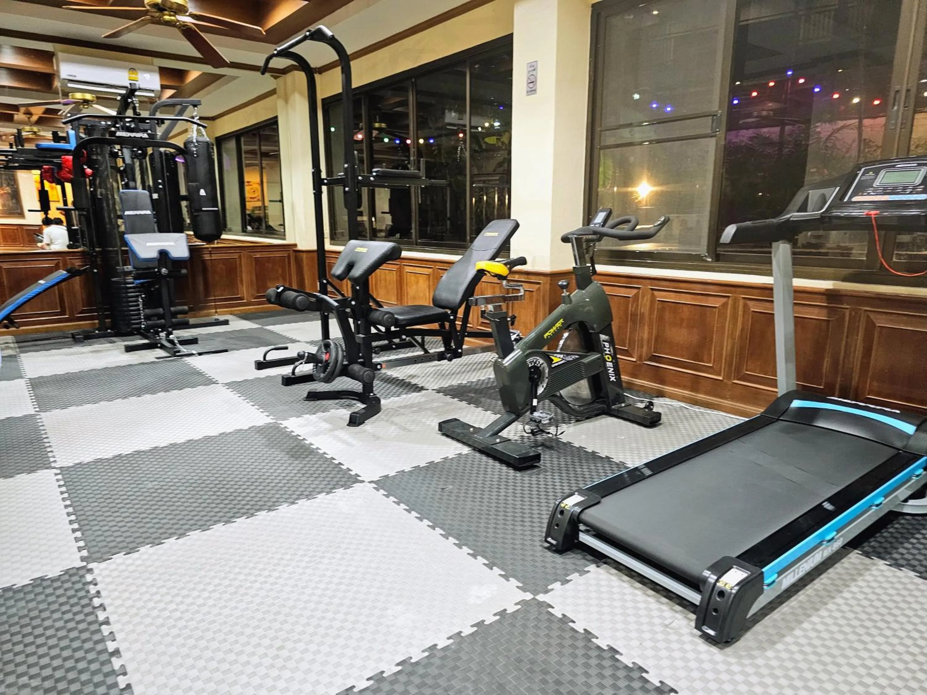 Fitness centre/facilities in Patong Central Residence & Apartment