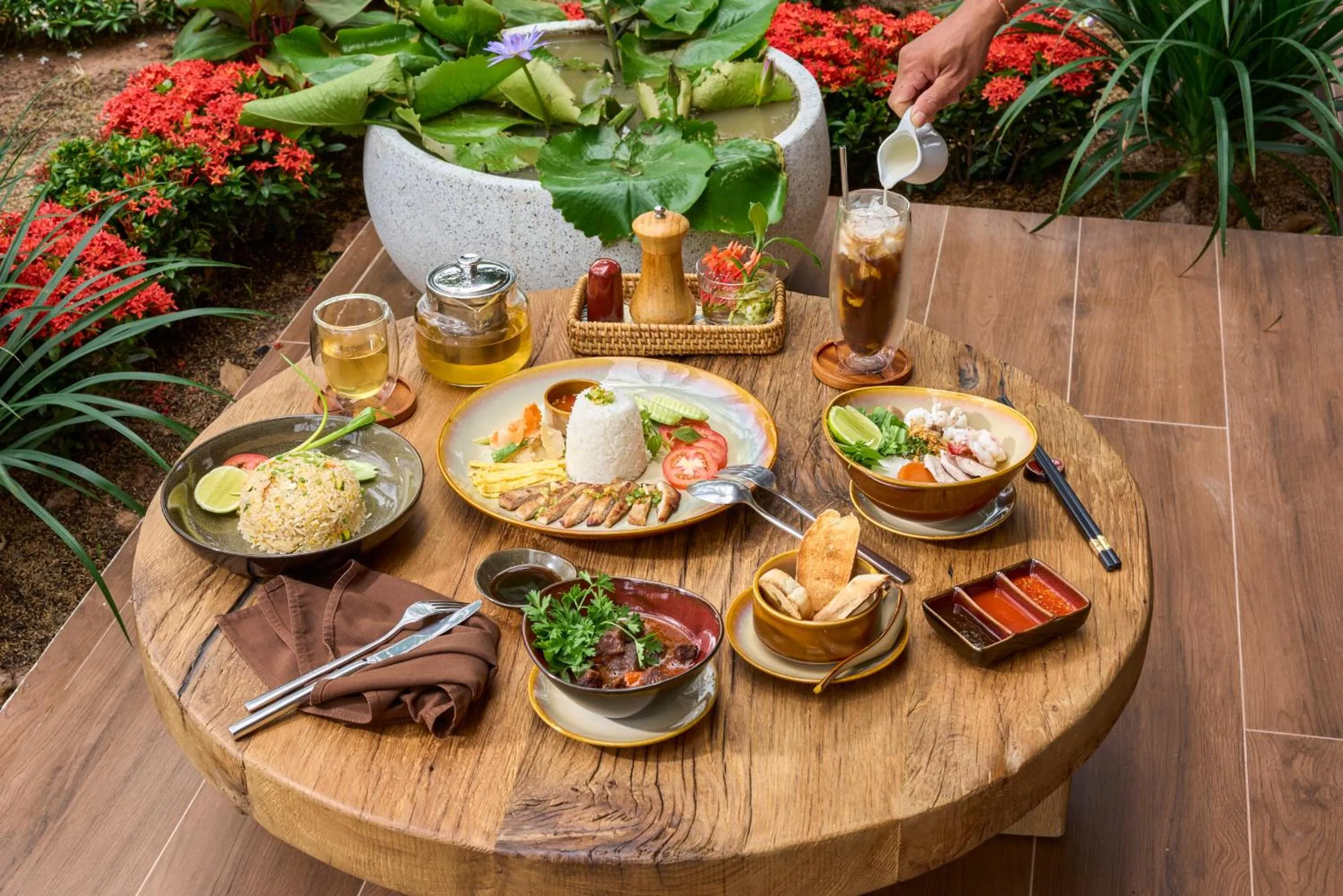 Breakfast in Samanea Beach Resort & Spa