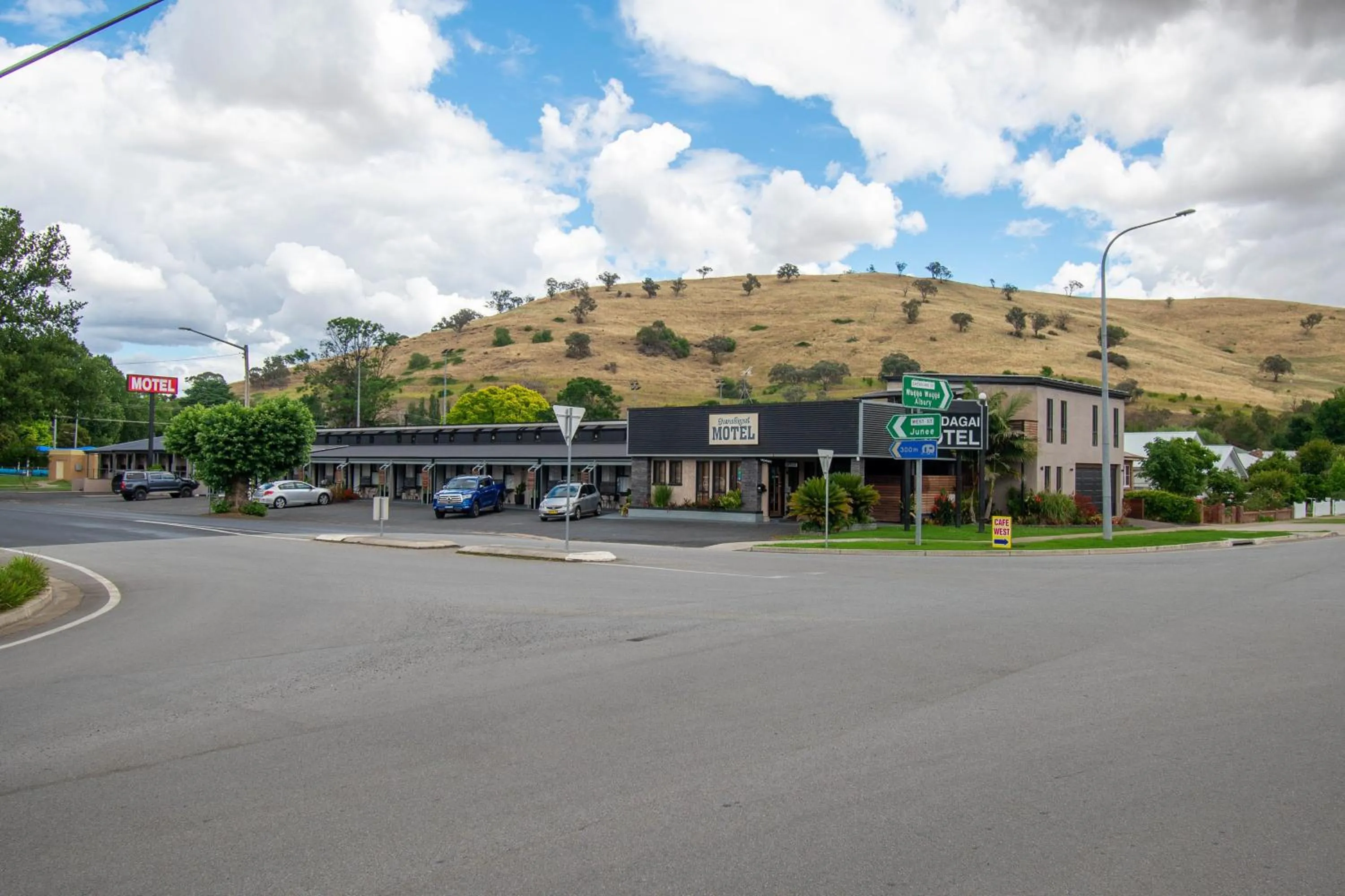 Property building in Gundagai Motel