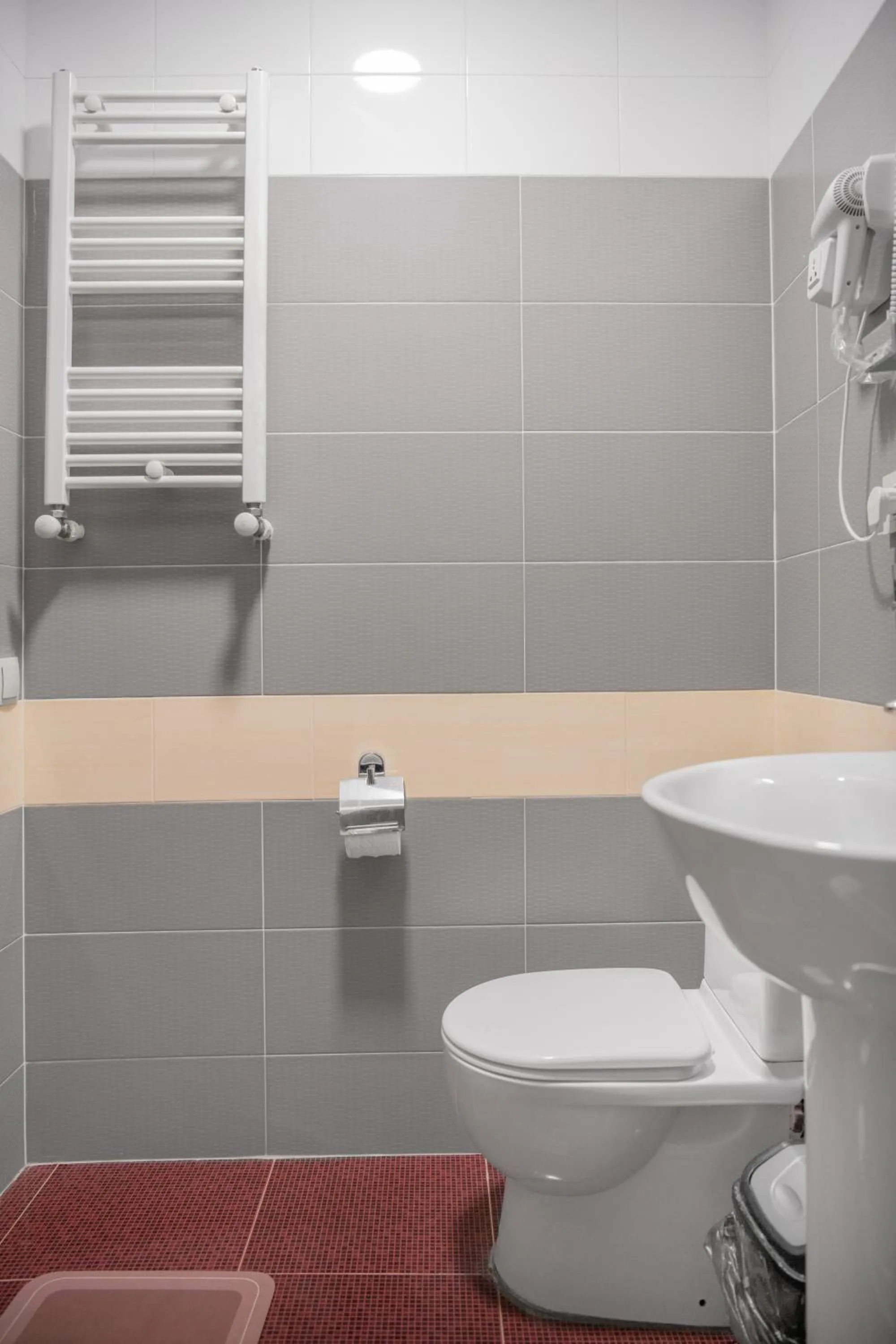 Toilet in Lotus Hotel