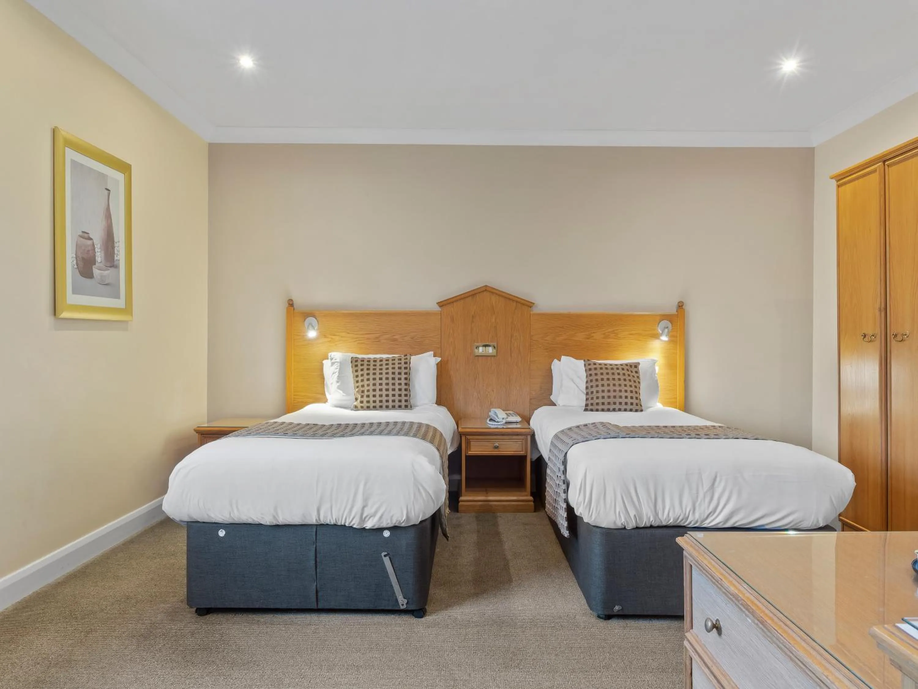 Bed in Higher Trapp Hotel