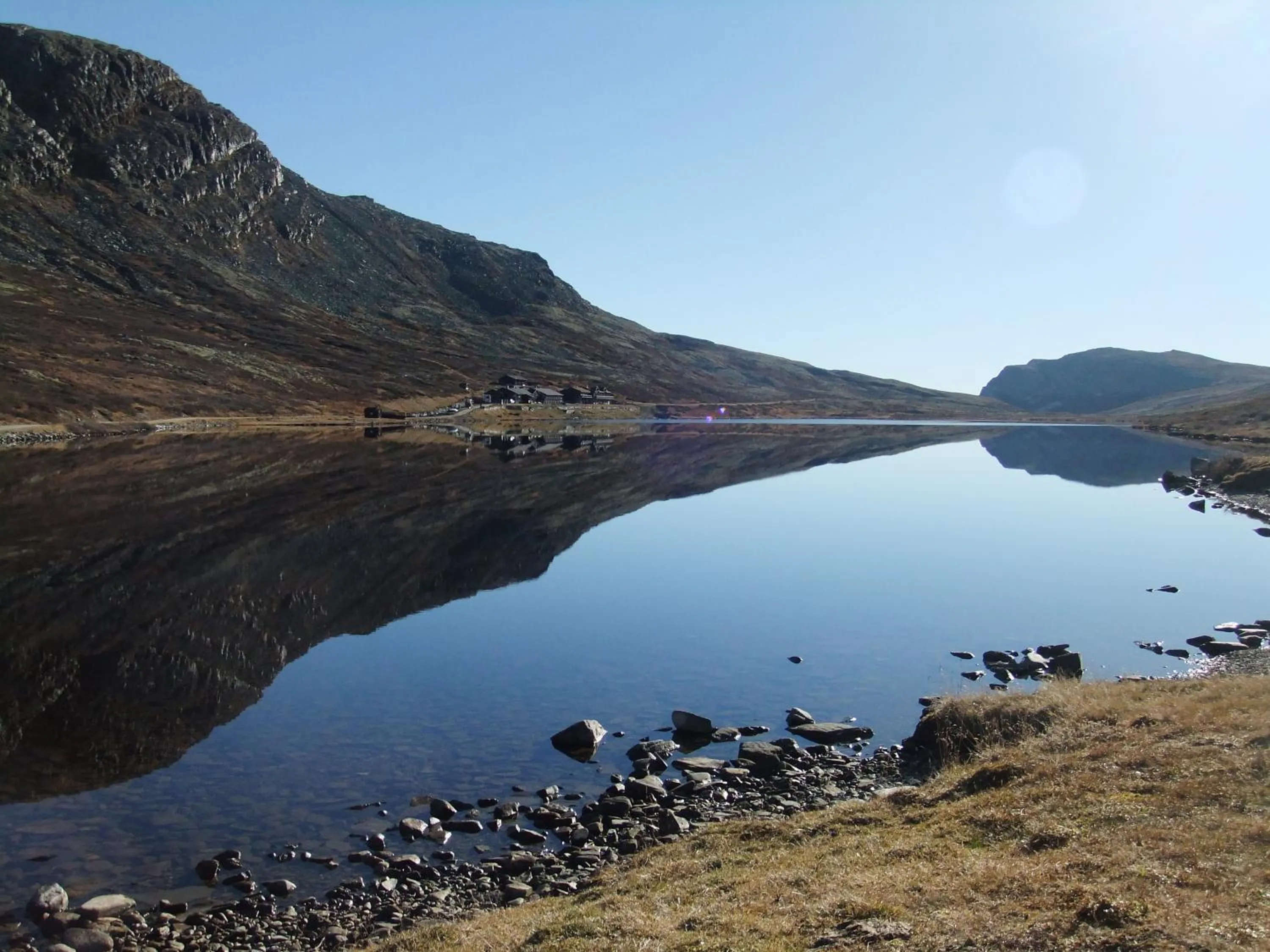 Lake view in Smuksjøseter Fjellstue