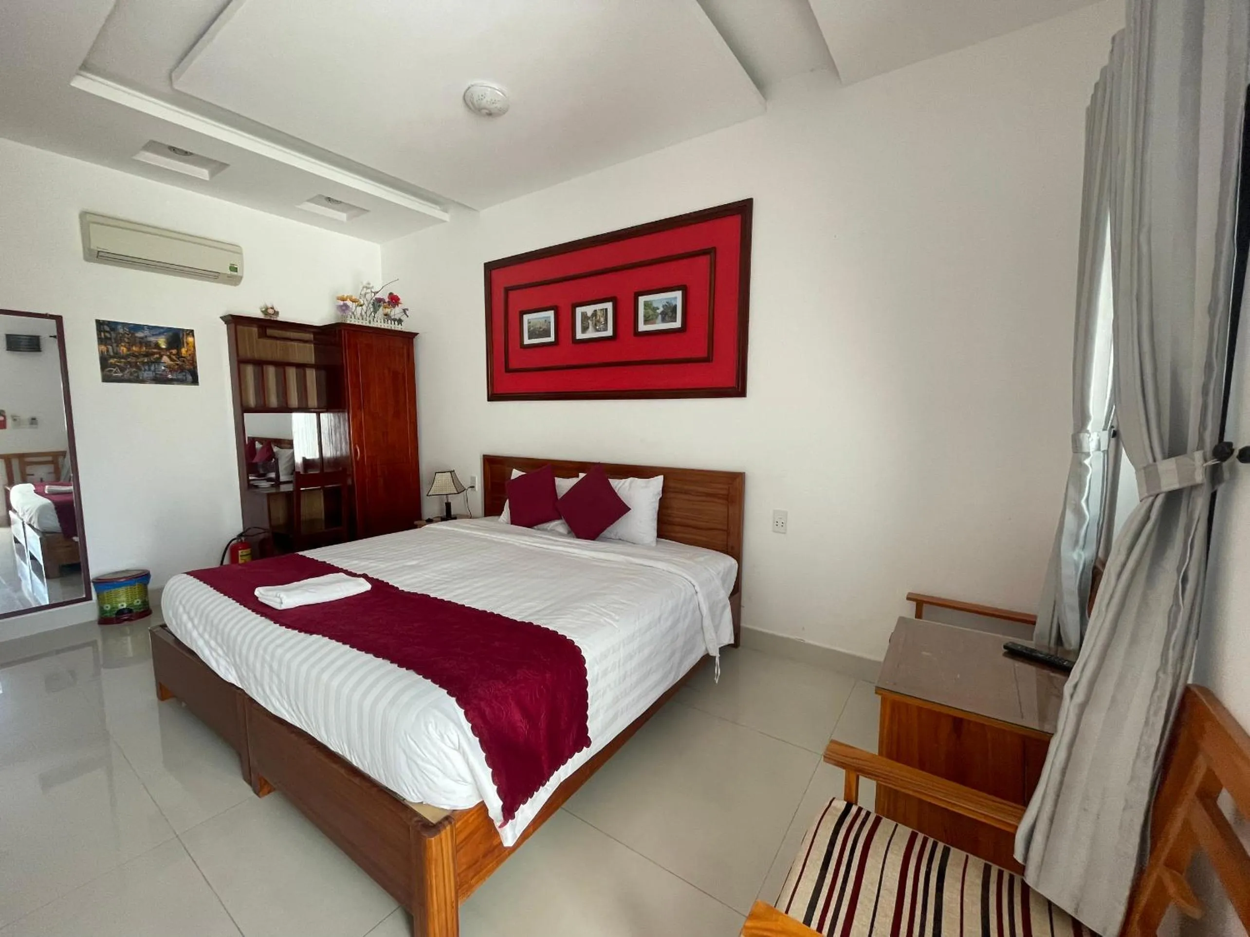 Bed in Red House Homestay - Villa
