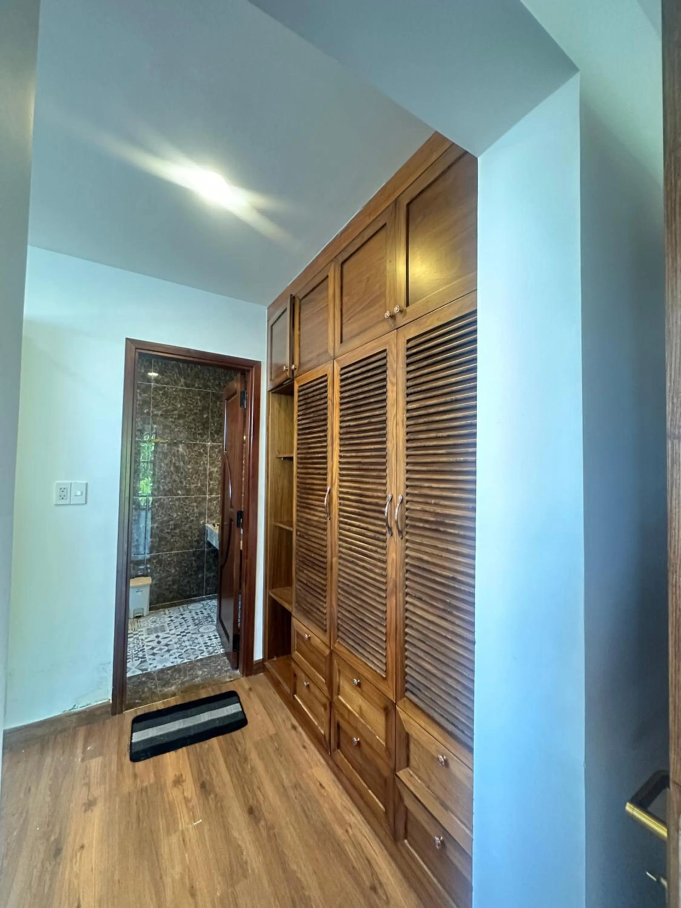 wardrobe in Benzen Villas Nha Trang