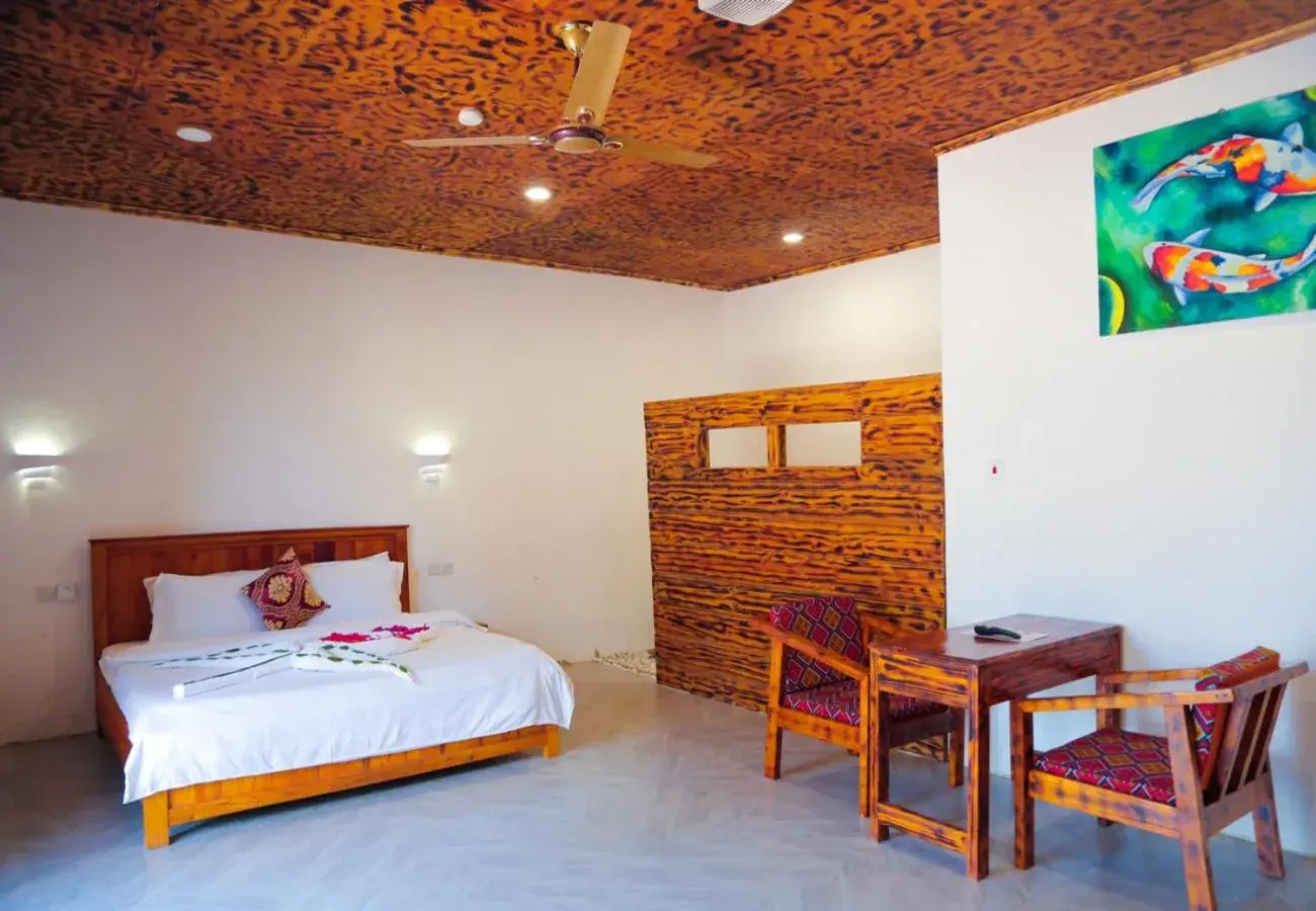 Suite with Pool View - single occupancy in Palm Cultural Village Suite with Pool View - single occupancy in Palm Cultural Village