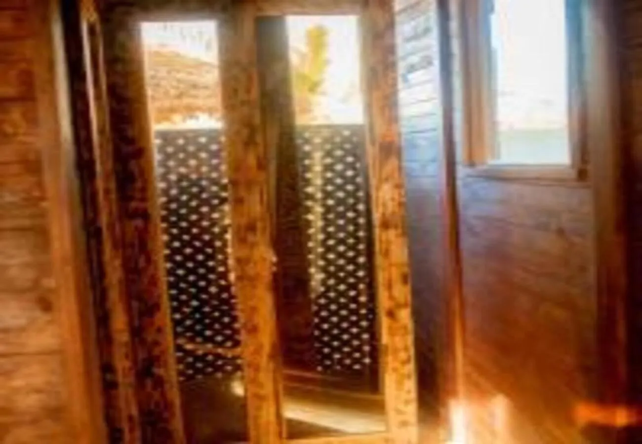 Shower in Palm Cultural Village