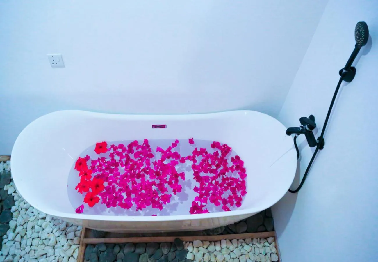 Hot Tub in Palm Cultural Village