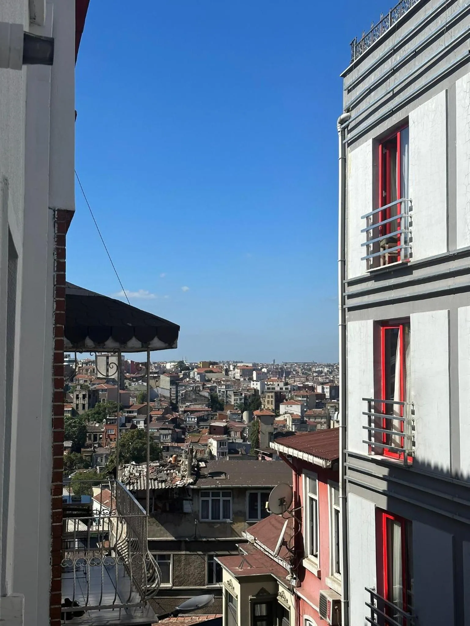 Day in Whıte Moon Hotel Suites