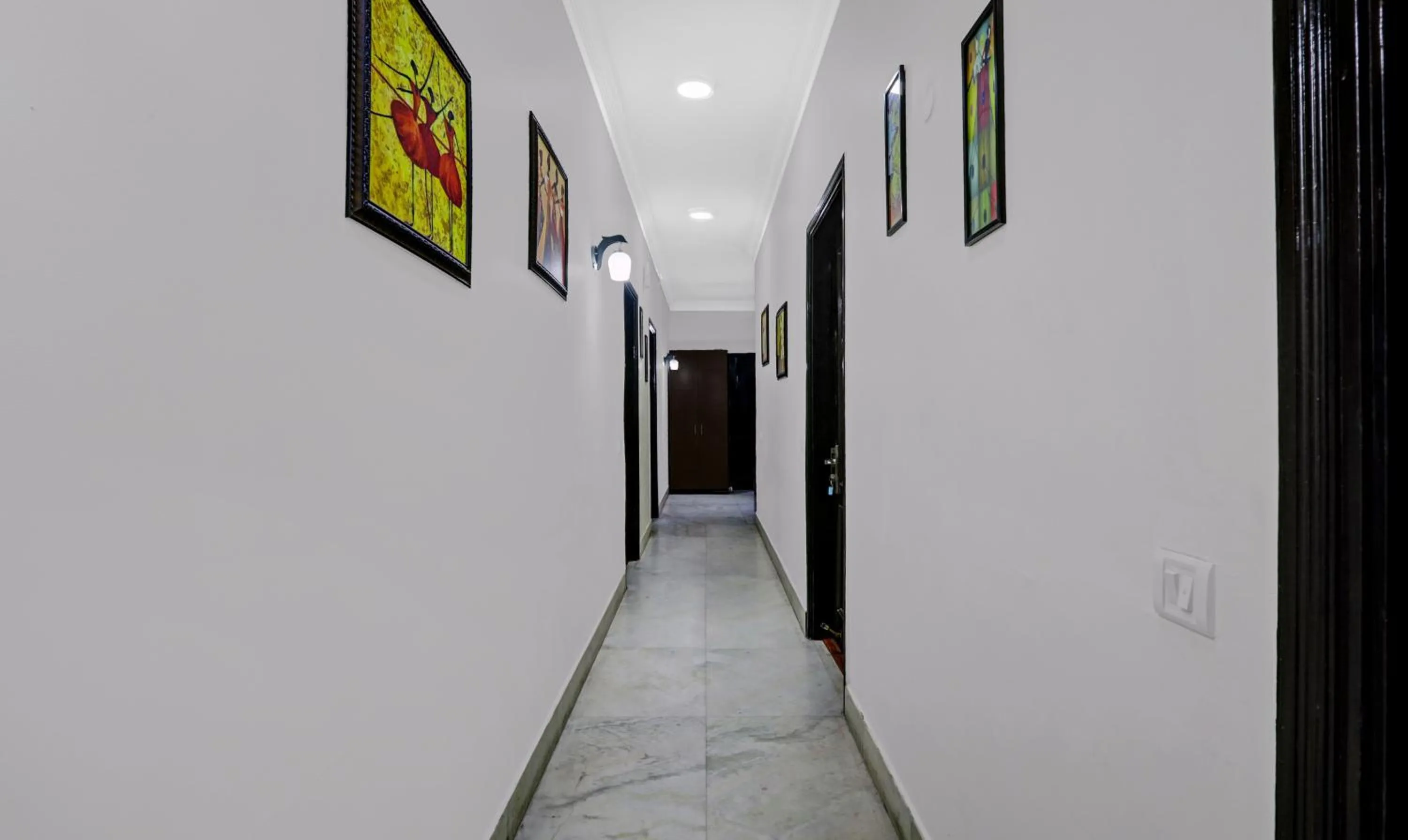 Lobby or reception in Itsy Hotels Connaught Mews