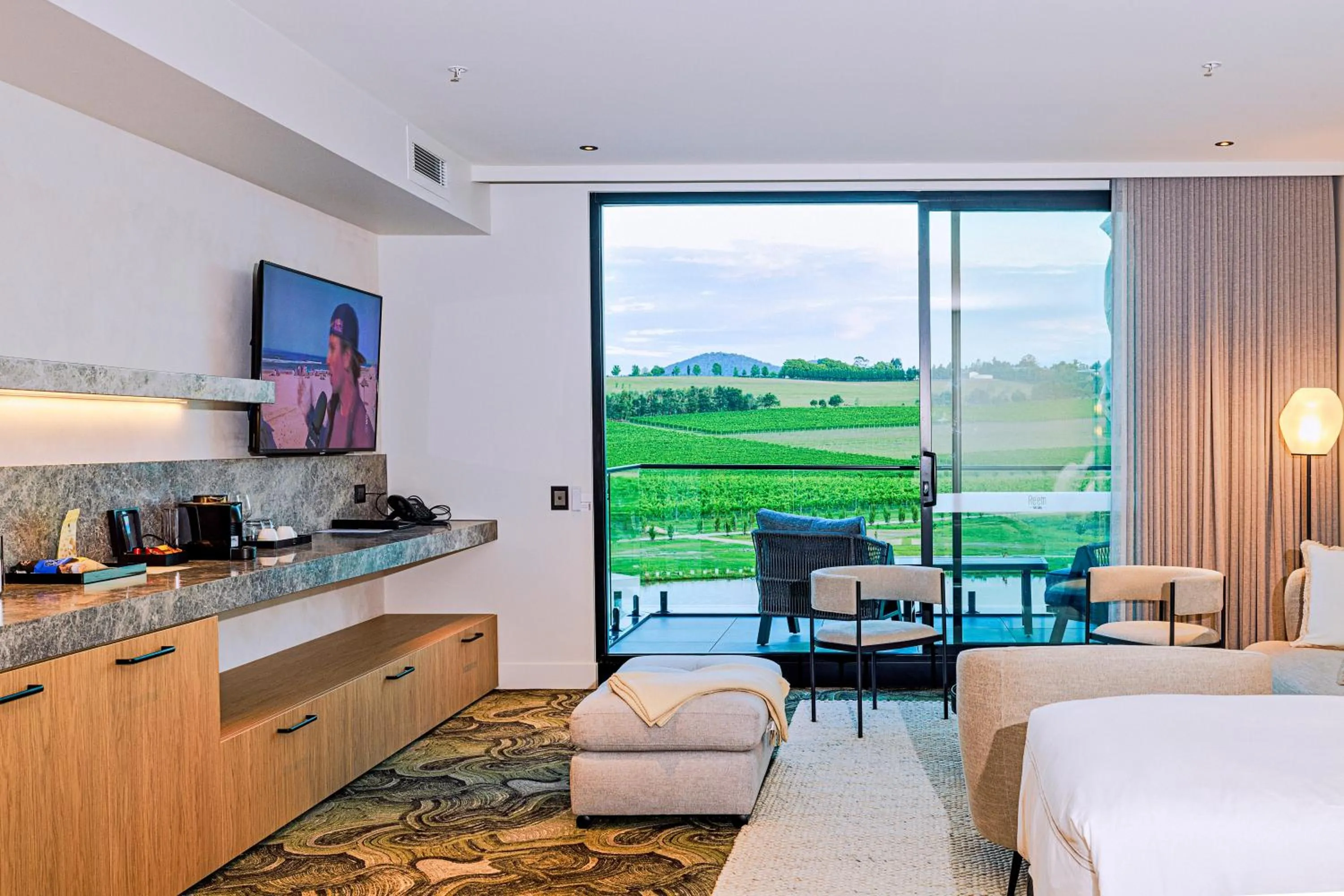 Bed in Re’em Yarra Valley