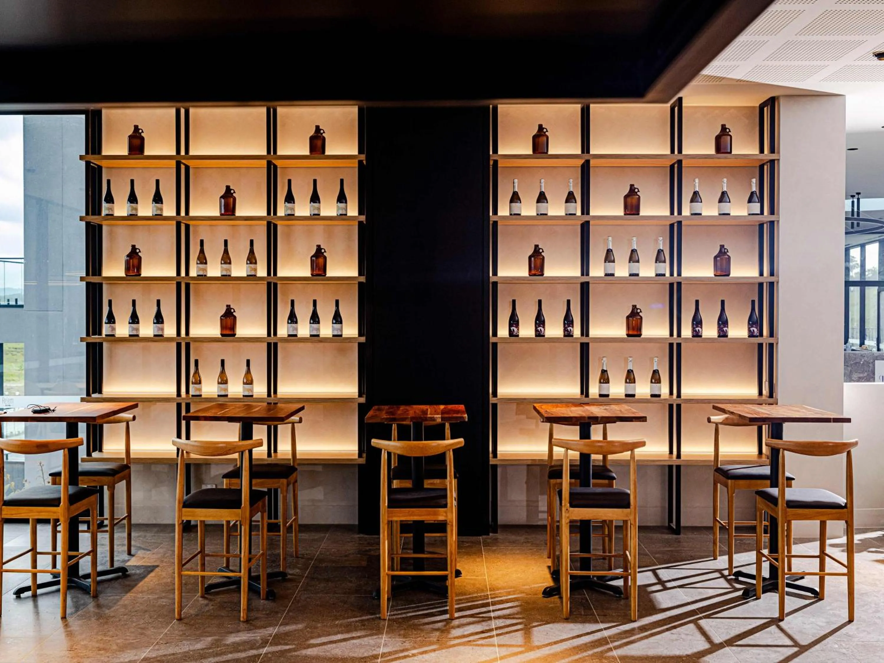 Lounge or bar in Re’em Yarra Valley