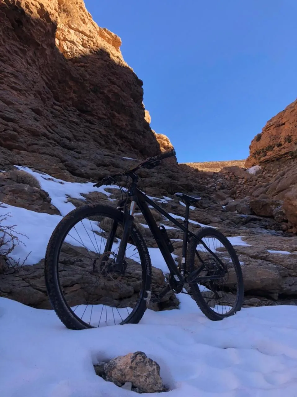 Cycling in Auberge restaurant Afoud