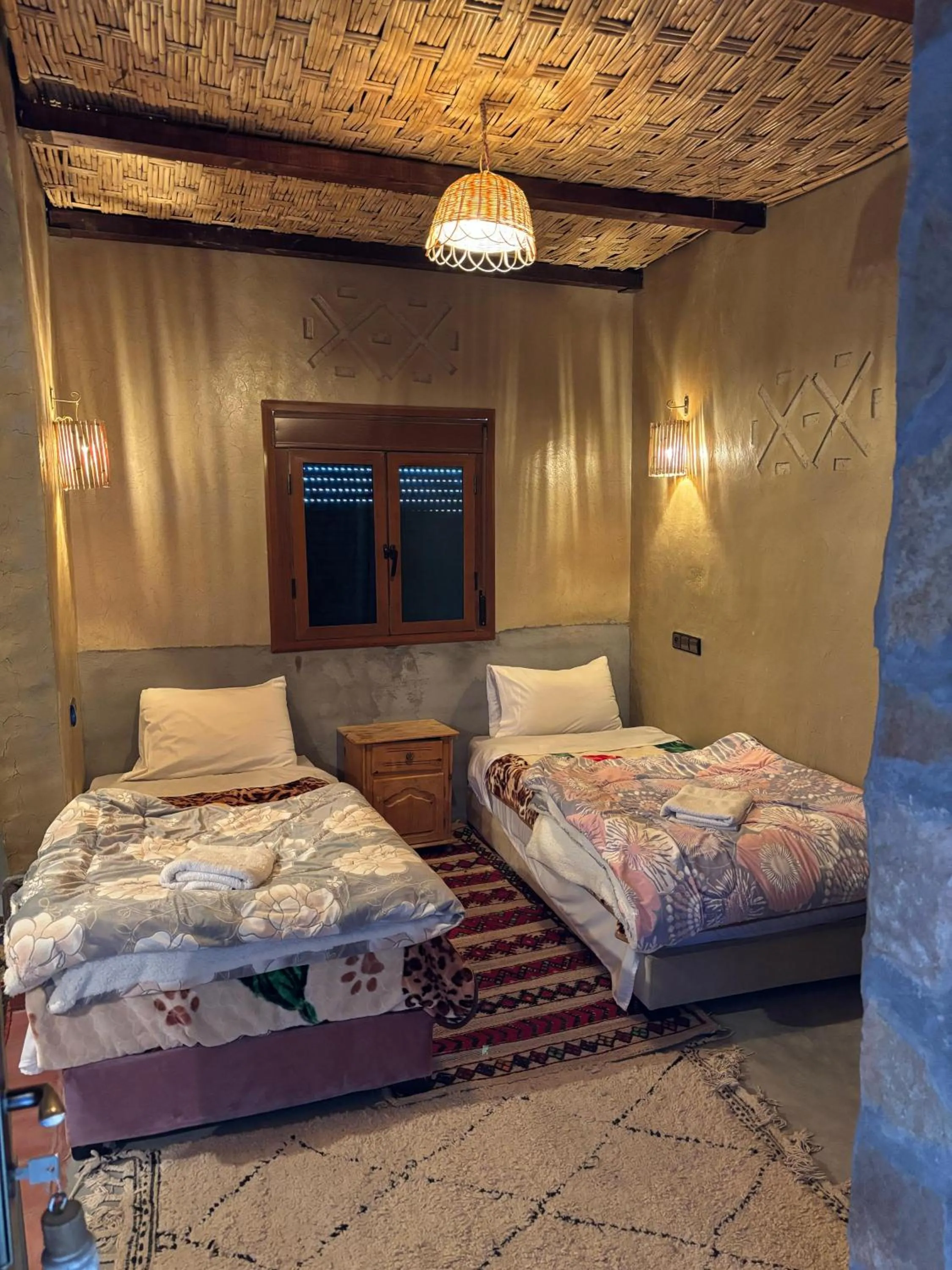 Bed in Auberge restaurant Afoud