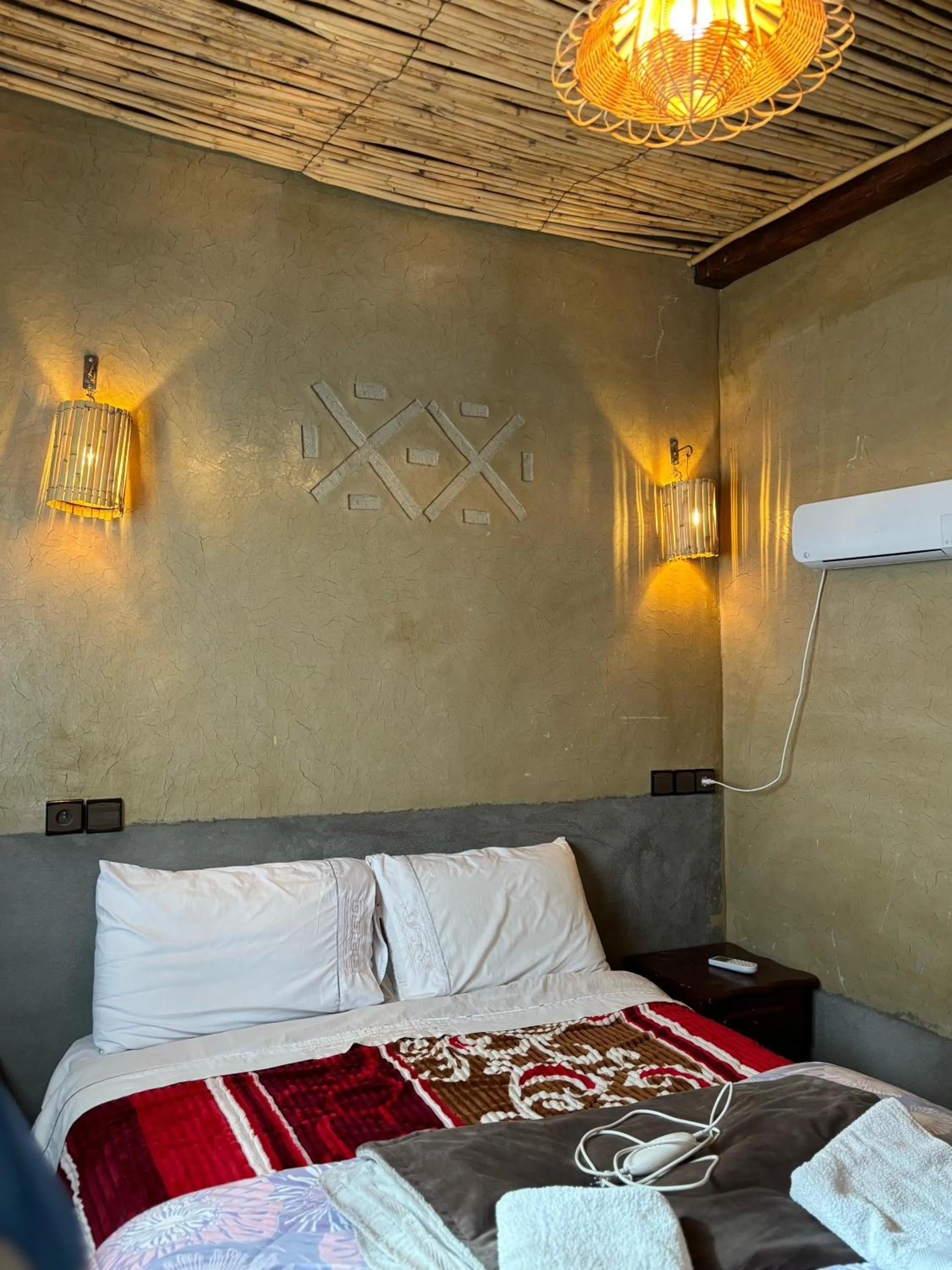 Bed in Auberge restaurant Afoud