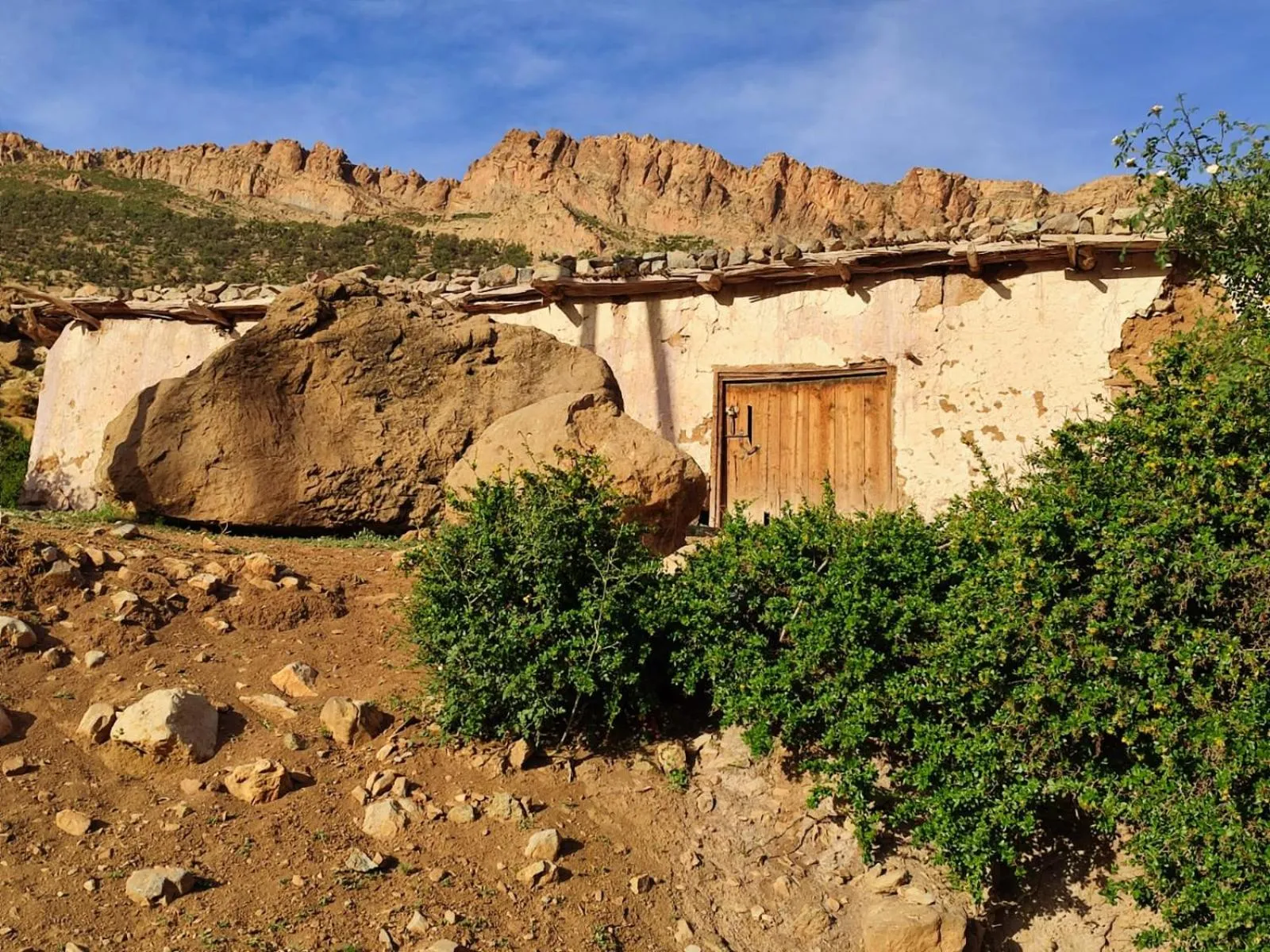 Hiking in Auberge restaurant Afoud