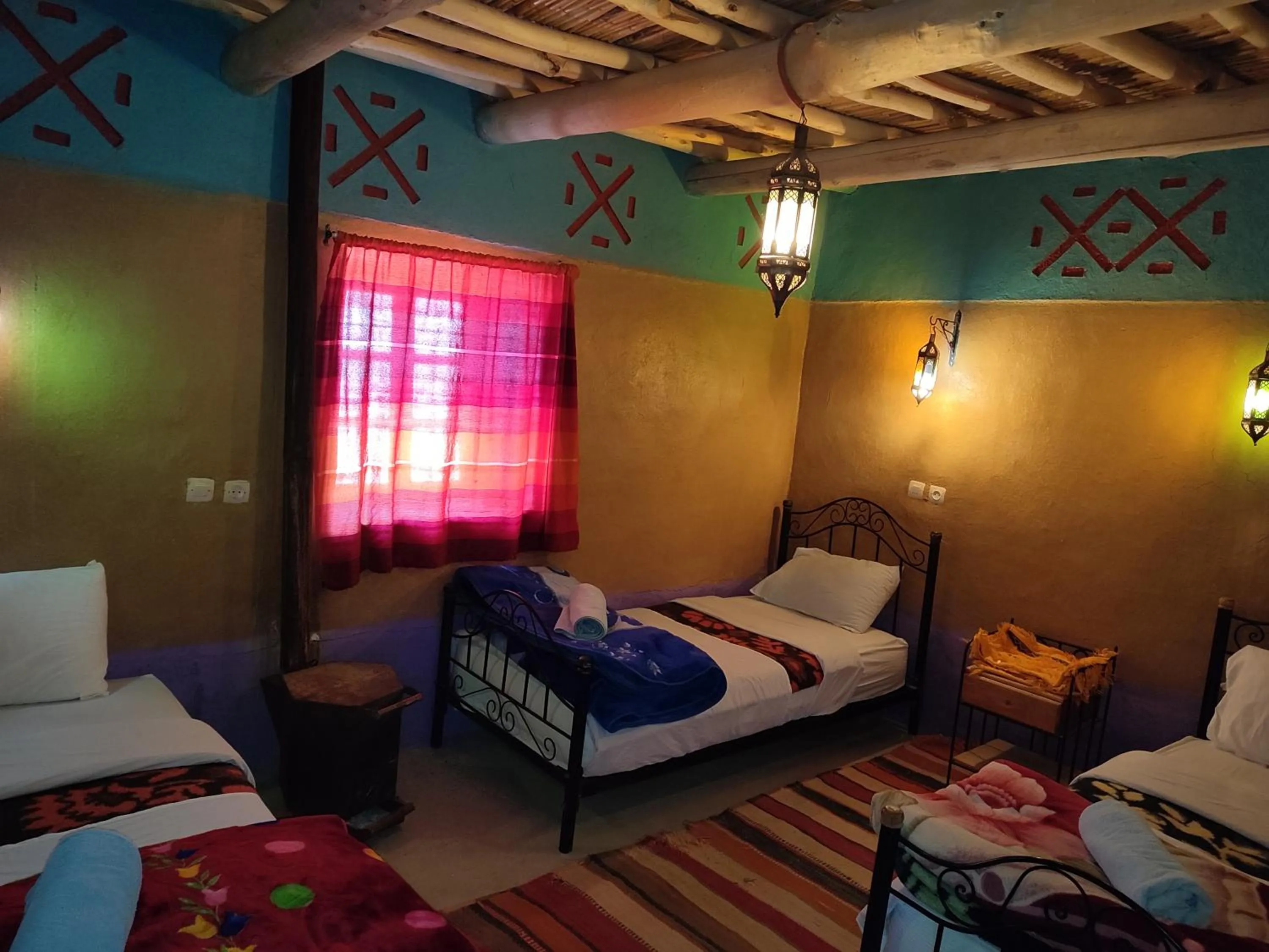 Bed in Auberge restaurant Afoud