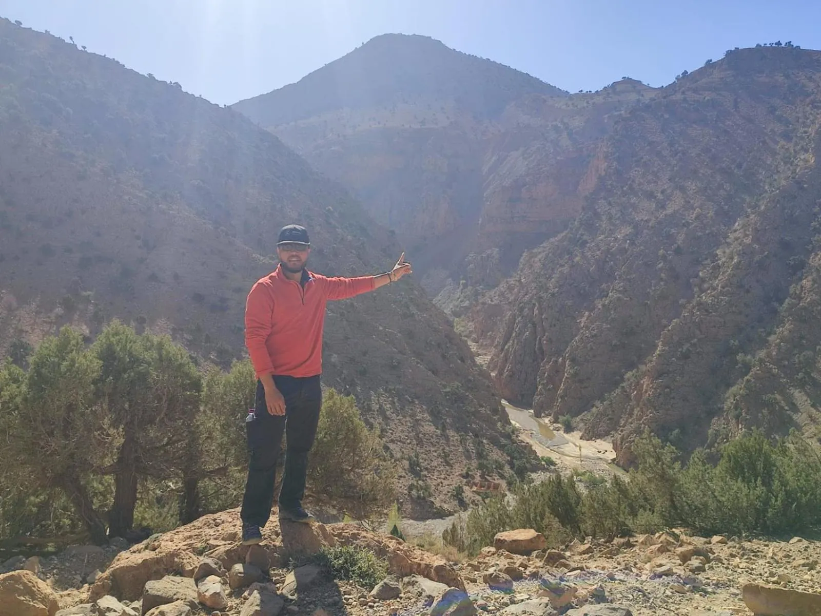 Hiking in Auberge restaurant Afoud