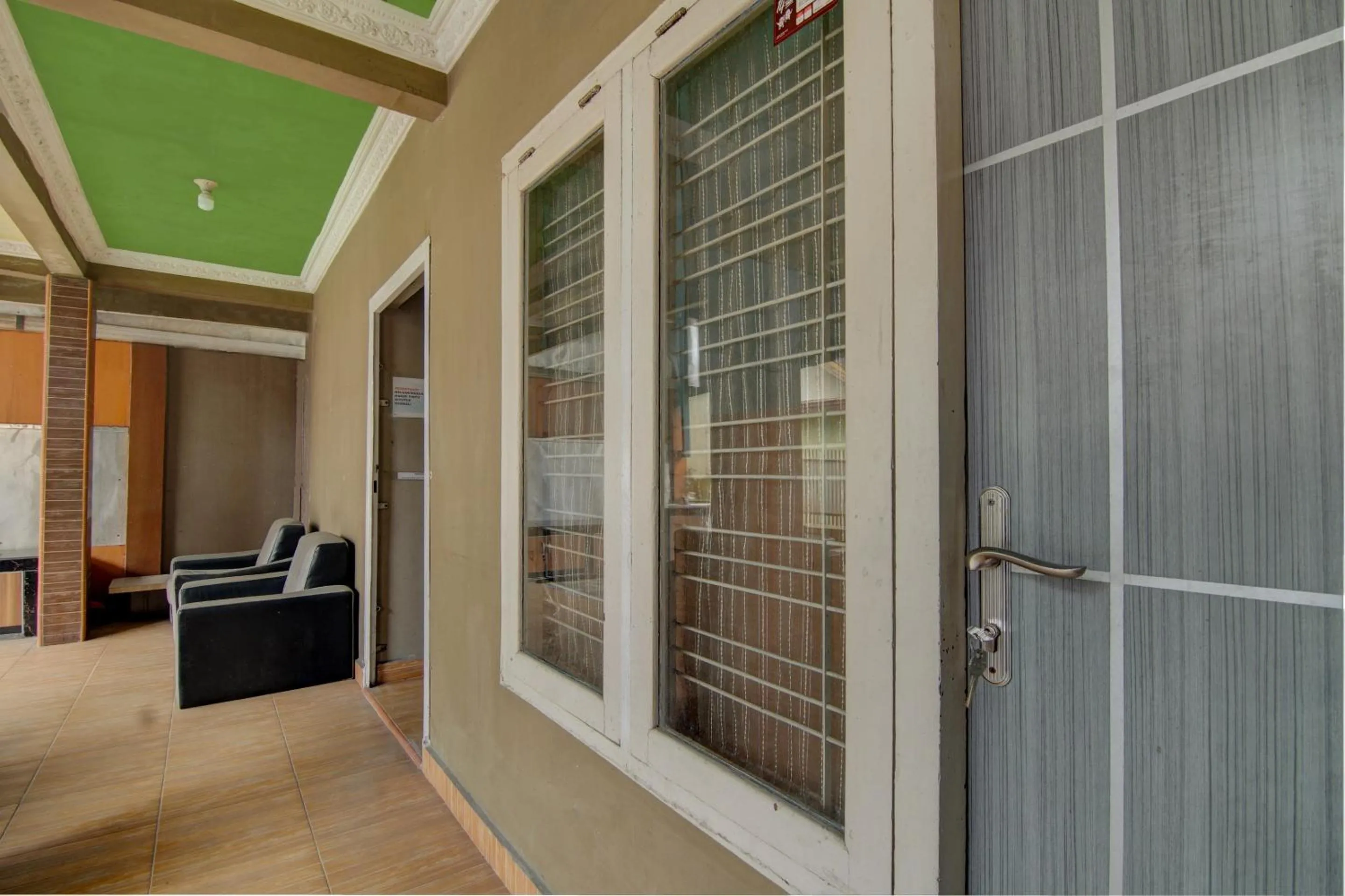 Lobby or reception in OYO 92833 Penginapan Syariah